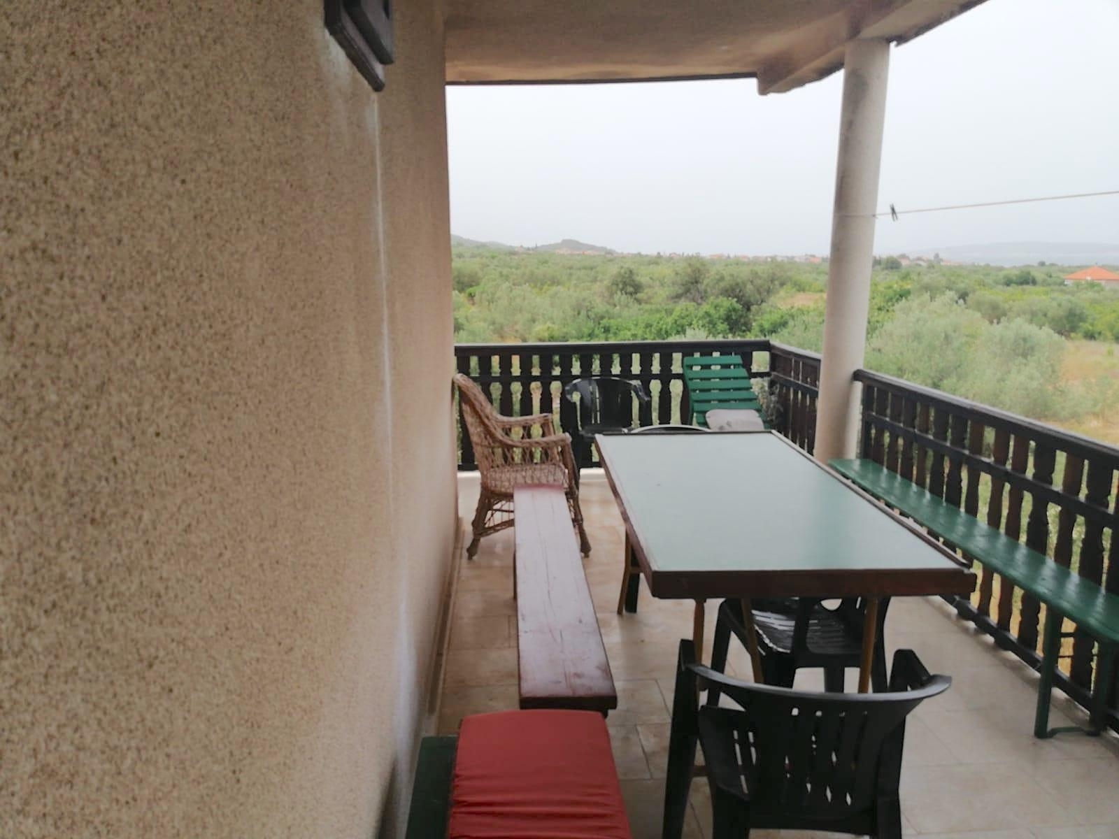Four bedroom apartment with terrace and sea view Mrljane, Pašman  A-d
