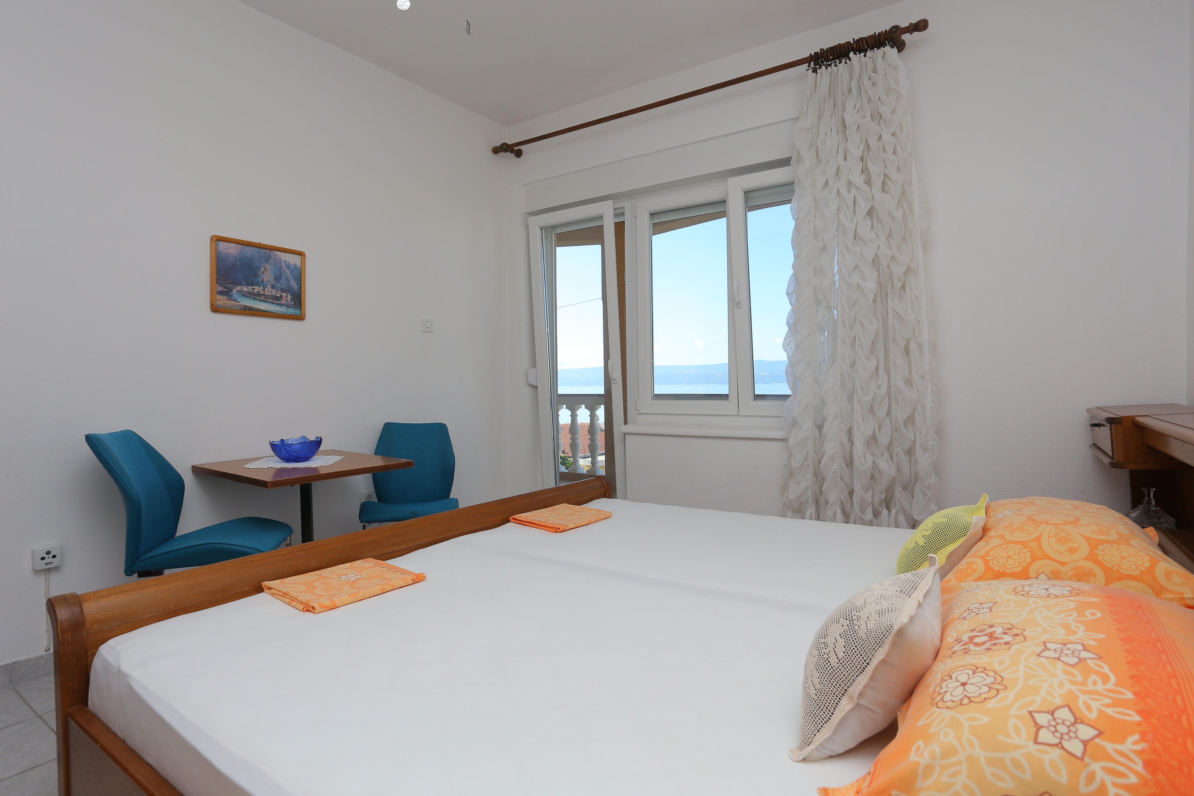 Two bedroom apartment with terrace and sea view Duće, Omiš  A-b