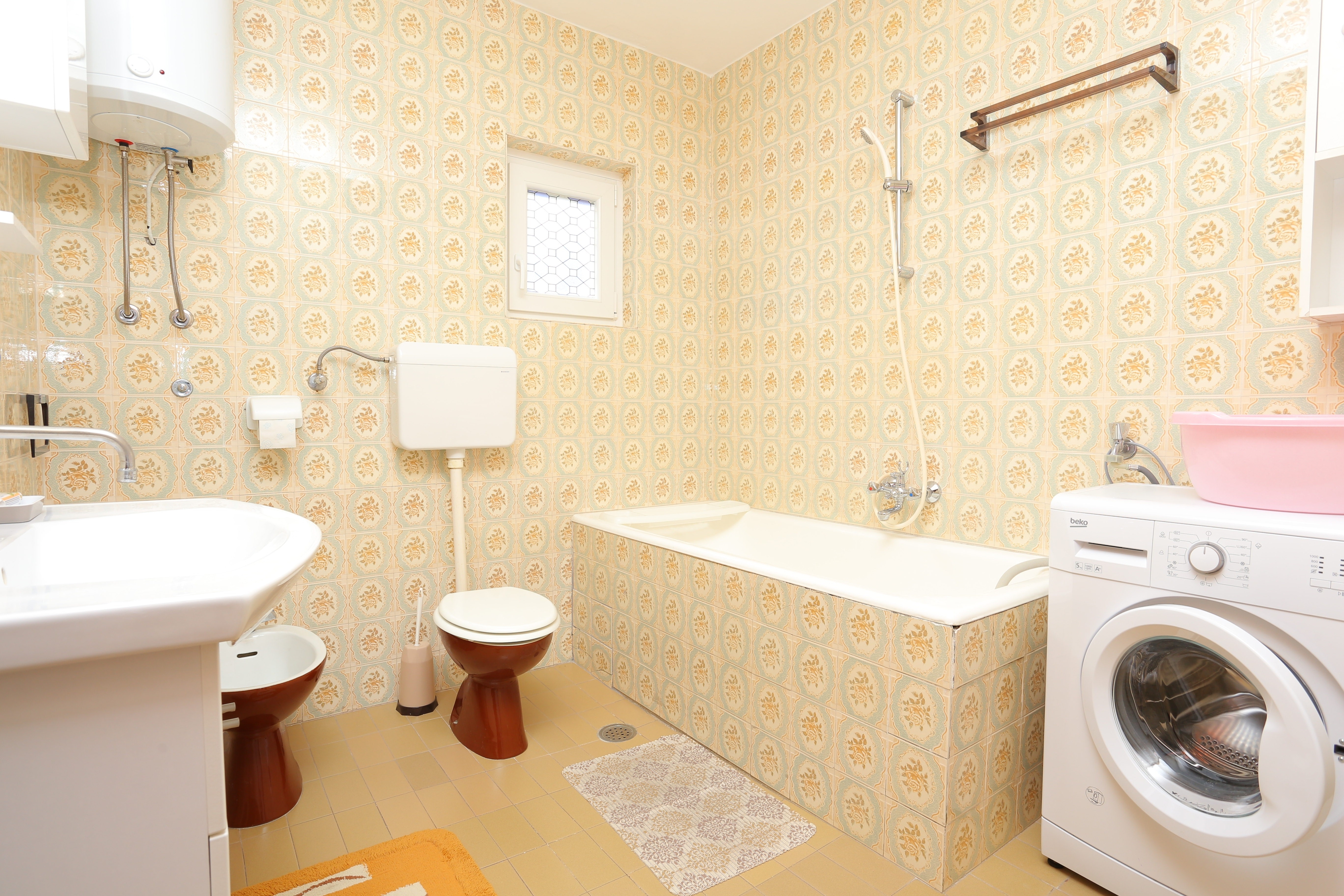 Two bedroom apartment with terrace and sea view Duće, Omiš  A-c