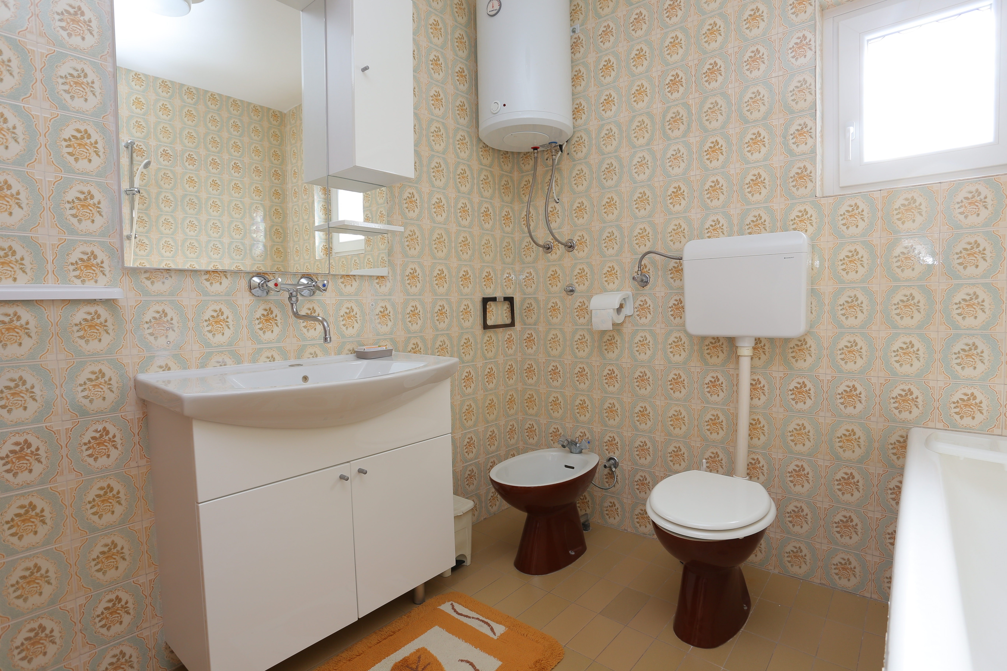 Two bedroom apartment with terrace and sea view Duće, Omiš  A-c
