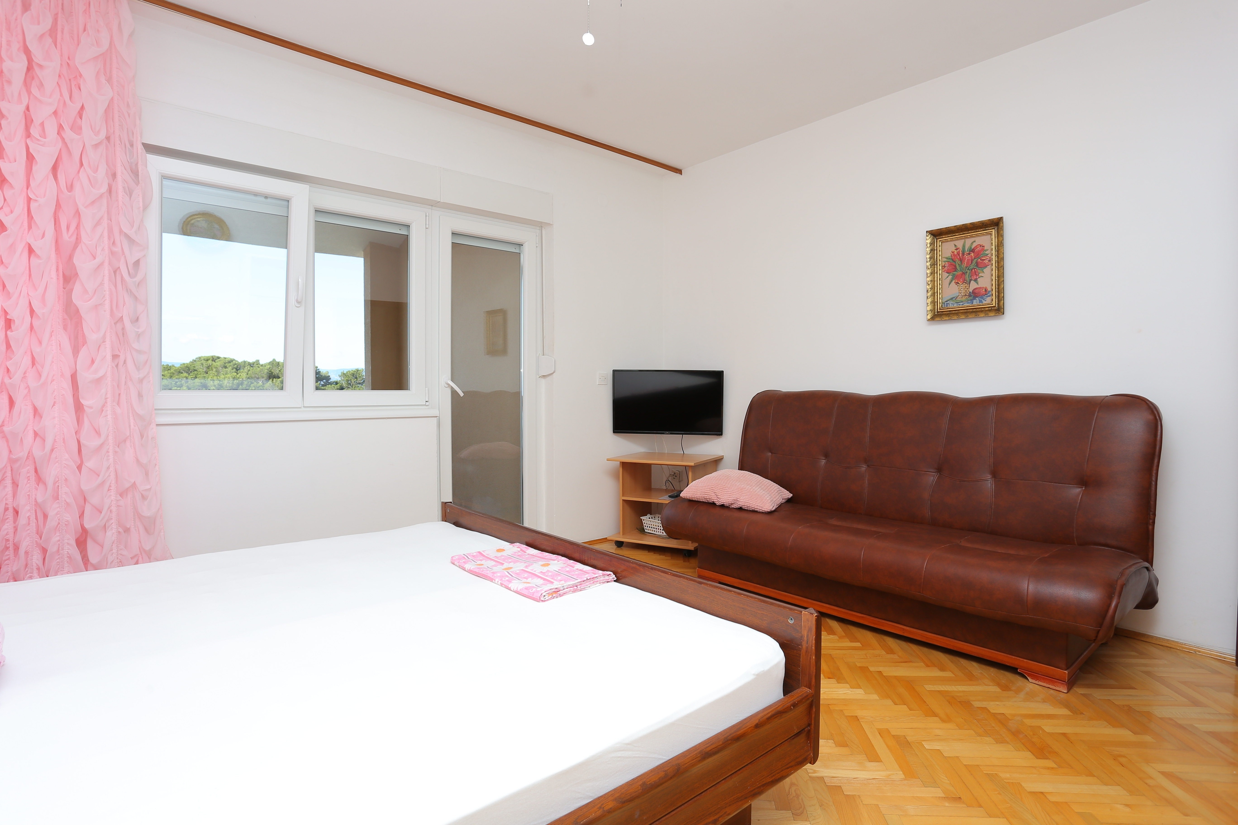 Two bedroom apartment with terrace and sea view Duće, Omiš  A-c