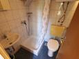 Prižba, Bathroom in the studio-apartment, WiFi.