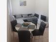 Kašić, Wohnzimmer in folgender Unterkunftsart house, Haustiere erlaubt und WiFi.
