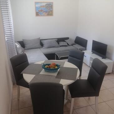 Kašić, Wohnzimmer in folgender Unterkunftsart house, Haustiere erlaubt und WiFi.