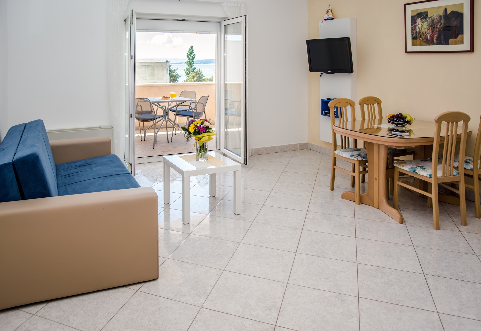 One bedroom apartment with terrace Promajna, Makarska  A-b