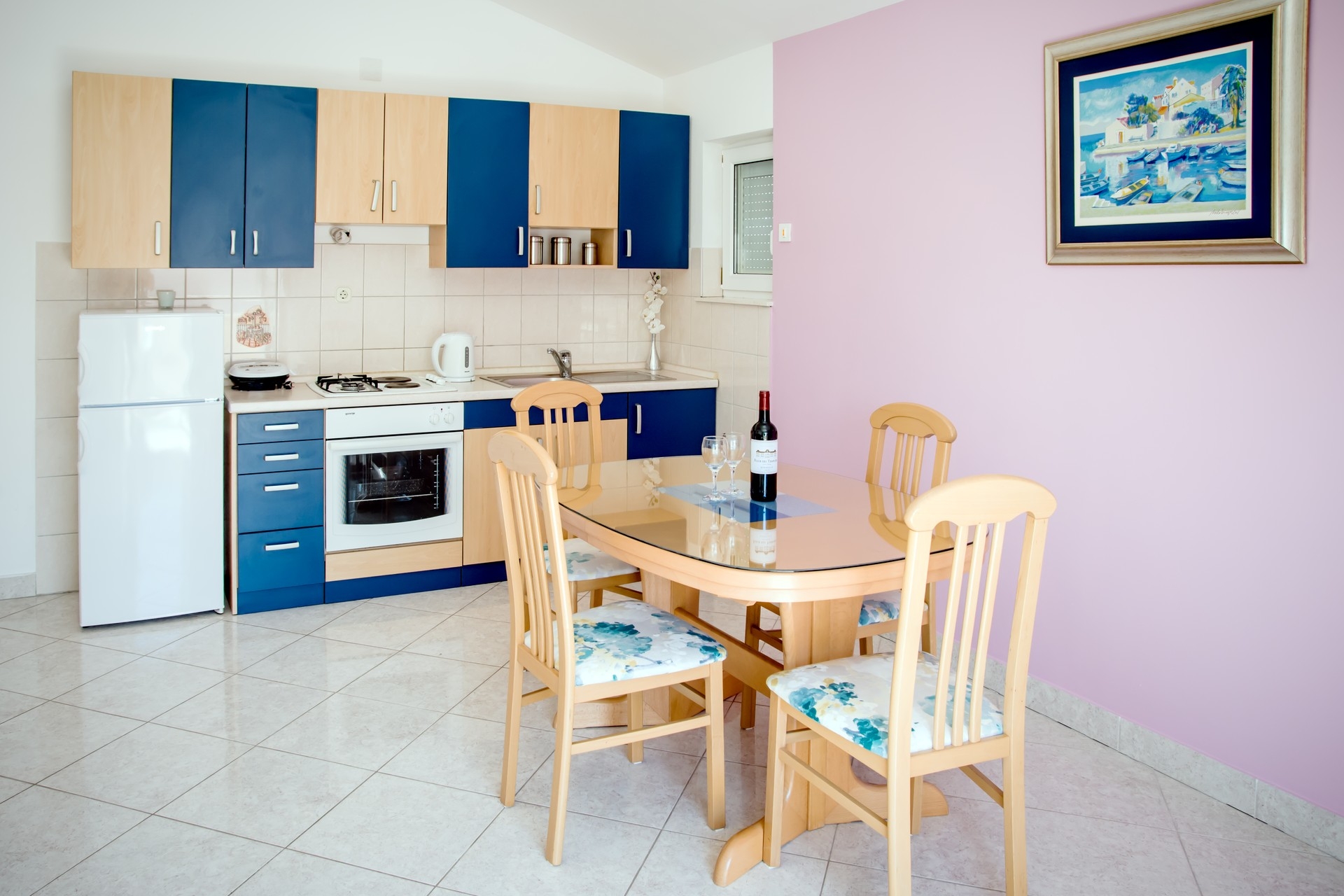 One bedroom apartment with terrace Promajna, Makarska  A-c