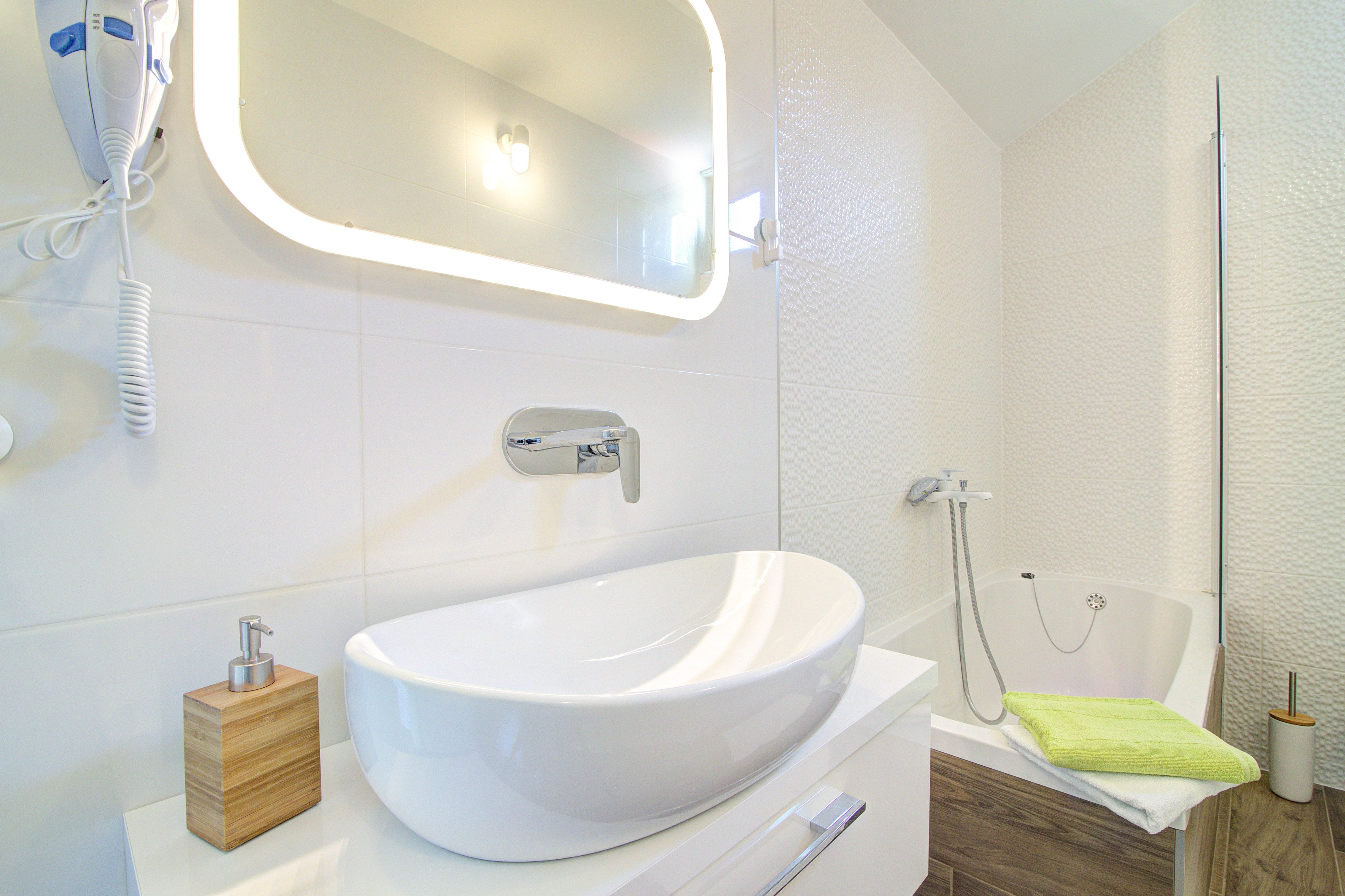 Two bedroom apartment with balcony and sea view Senj  A-a