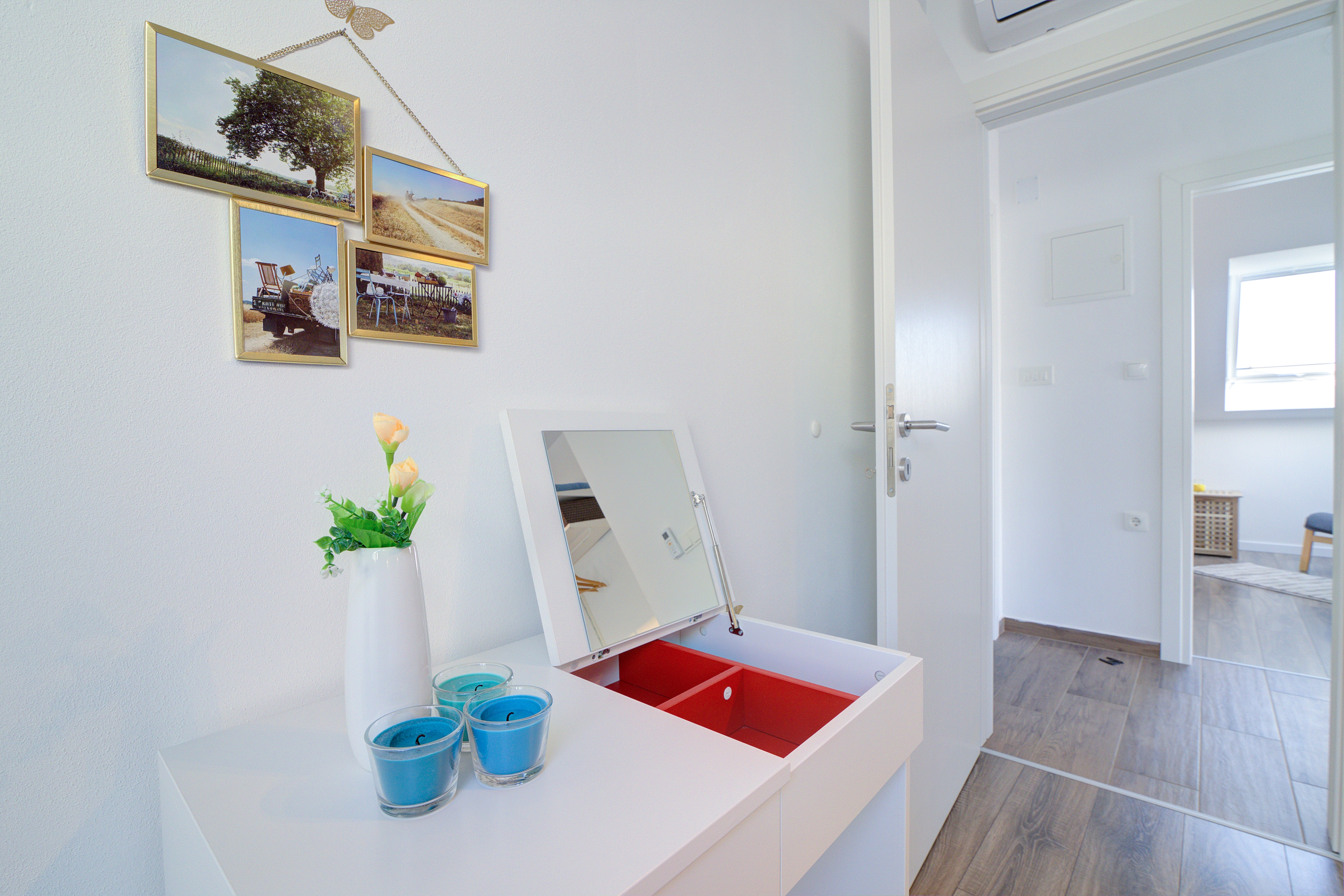 Two bedroom apartment with balcony and sea view Senj  A-a