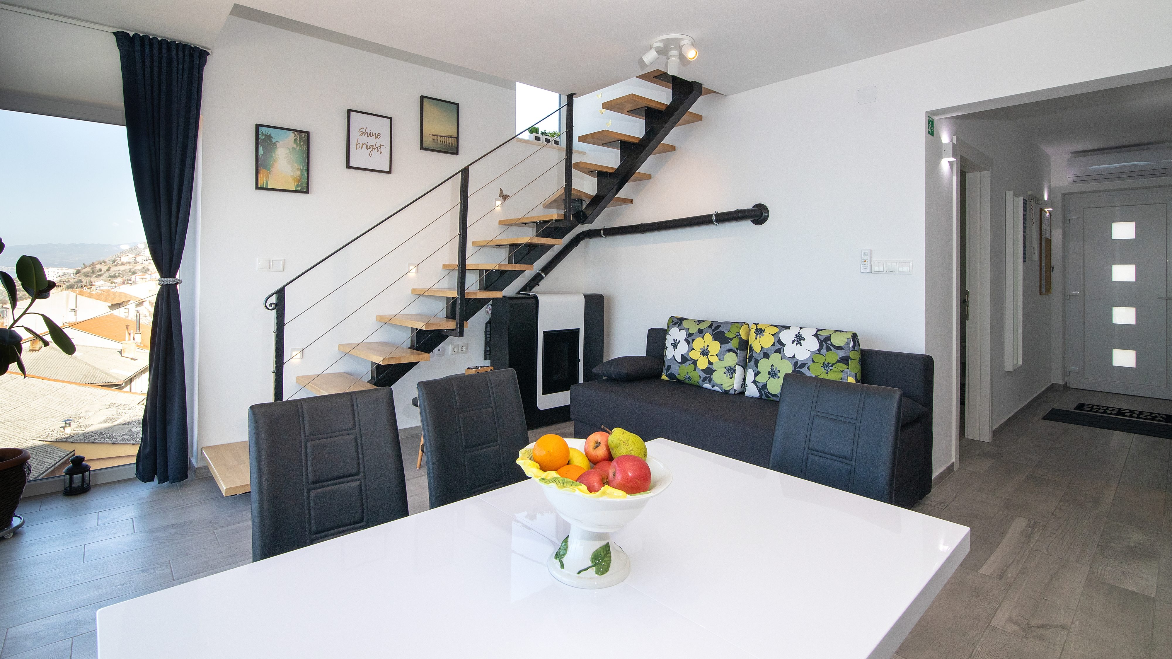 Two bedroom apartment with balcony and sea view Senj (A-20890-a) Two bedroom apartment with balcony and sea view Senj (A-20890-a)