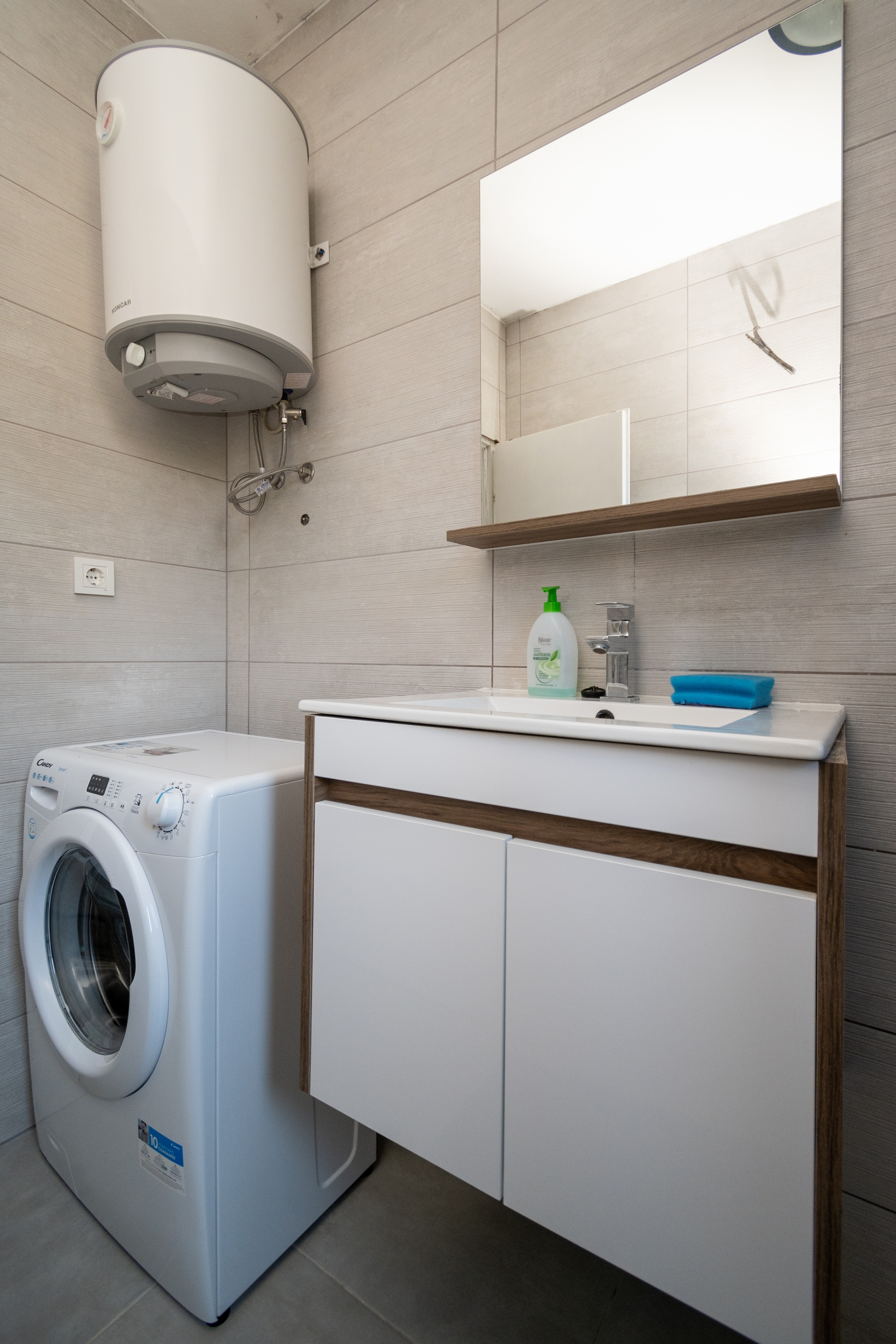 Two bedroom apartment near beach Zadar - Diklo, Zadar  A-a