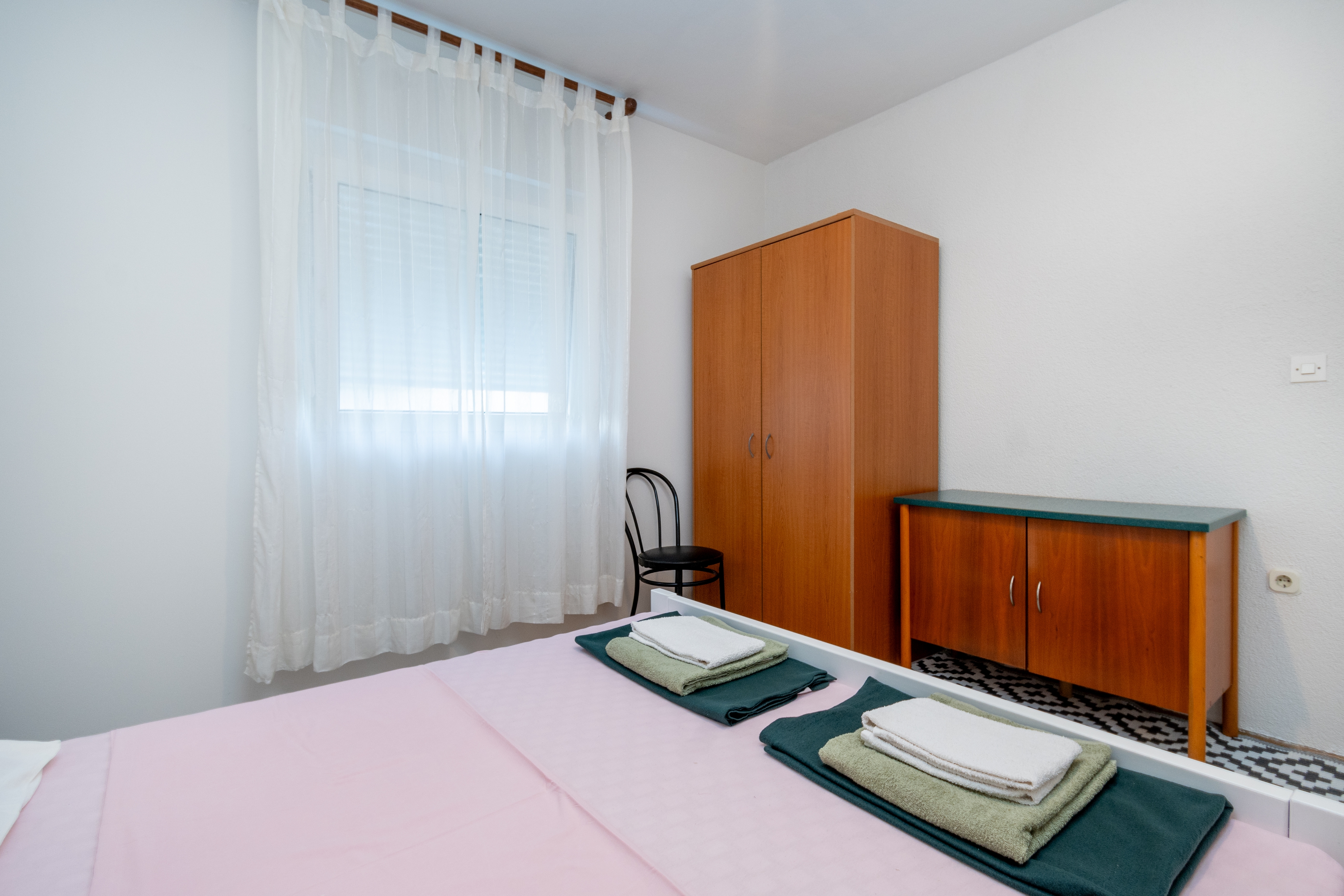Two bedroom apartment near beach Zadar - Diklo, Zadar  A-a