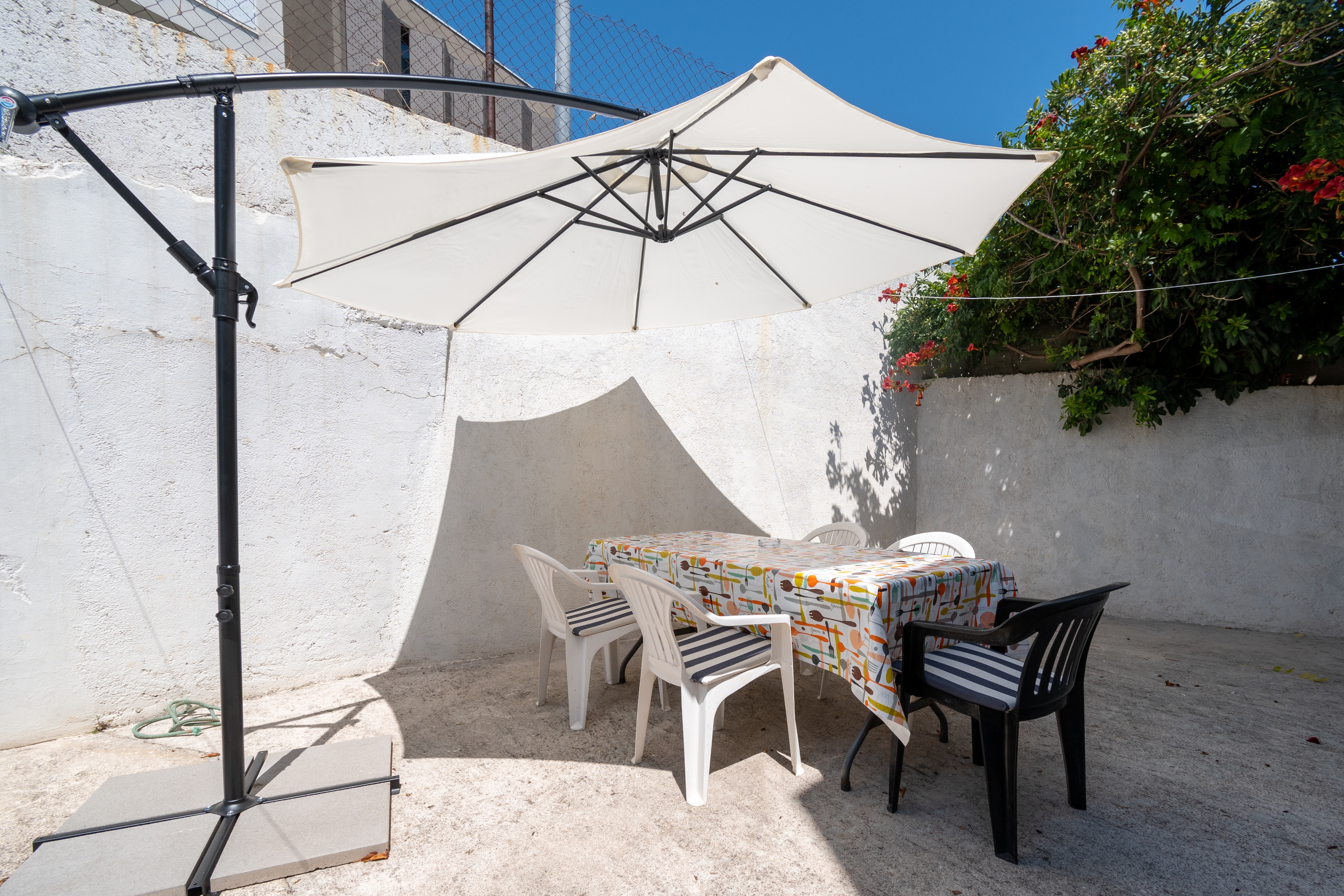 Two bedroom apartment near beach Zadar - Diklo, Zadar  A-a