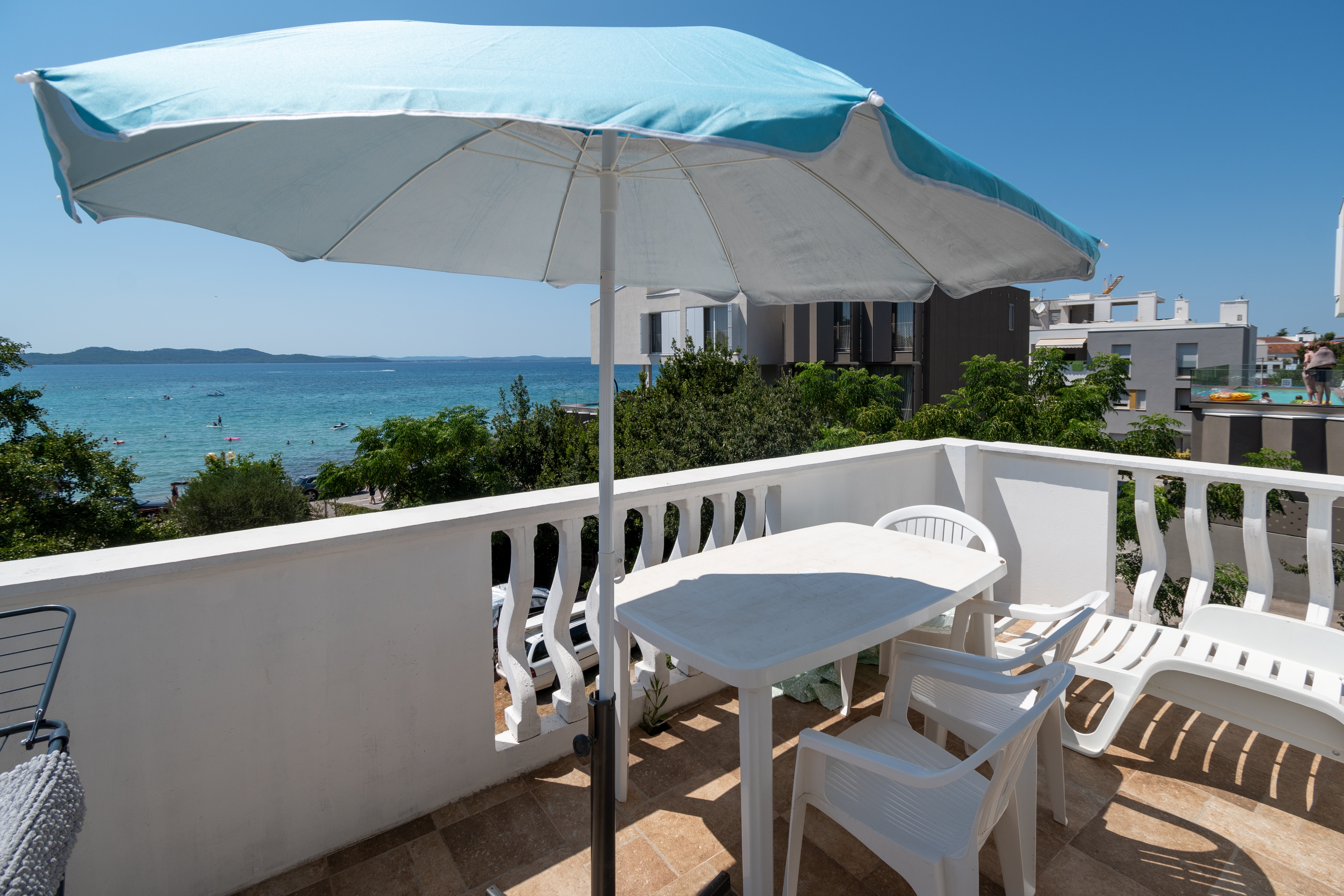 One bedroom apartment near beach Zadar - Diklo (A-20894-e) One bedroom apartment near beach Zadar - Diklo (A-20894-e)