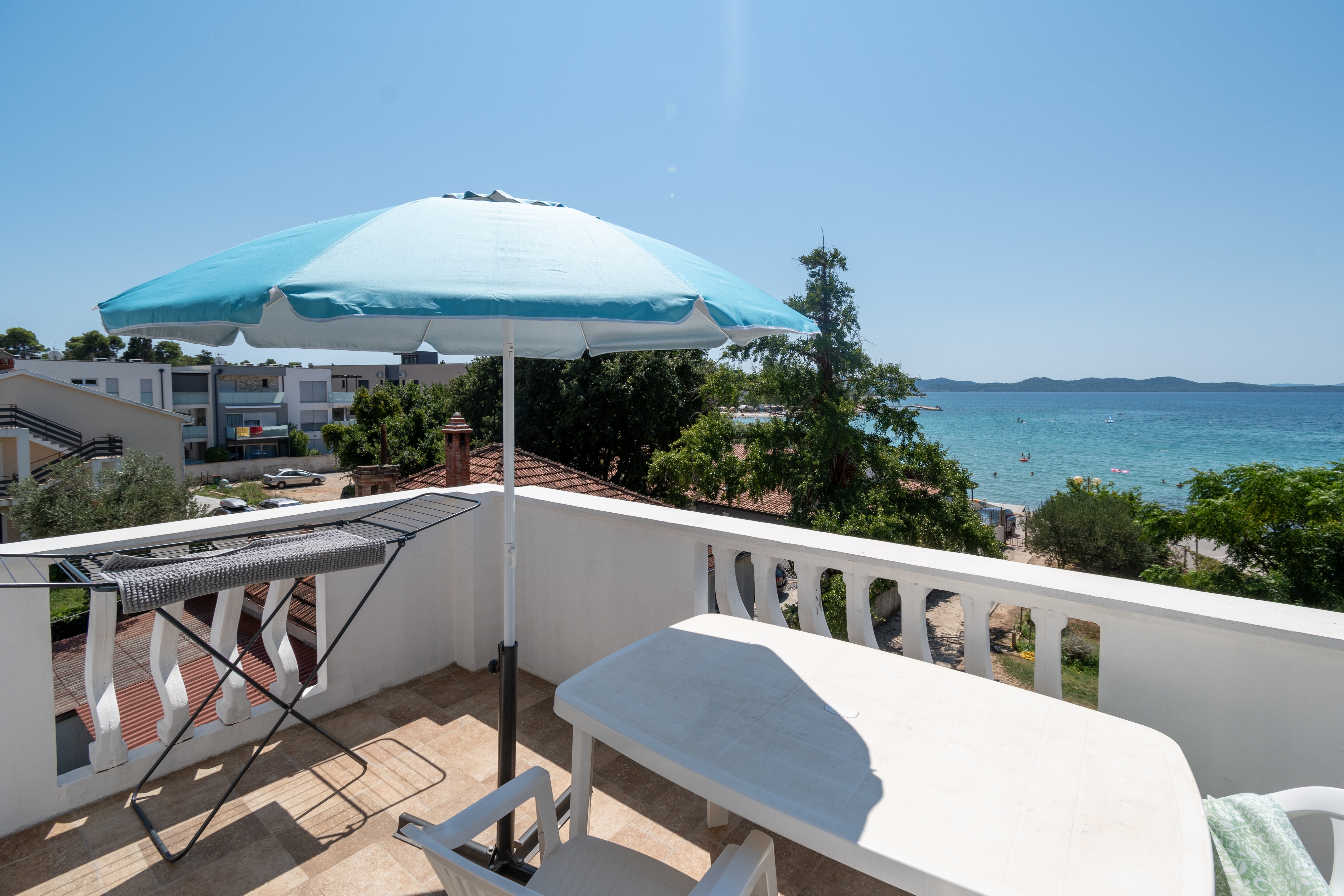 One bedroom apartment near beach Zadar - Diklo, Zadar  A-e