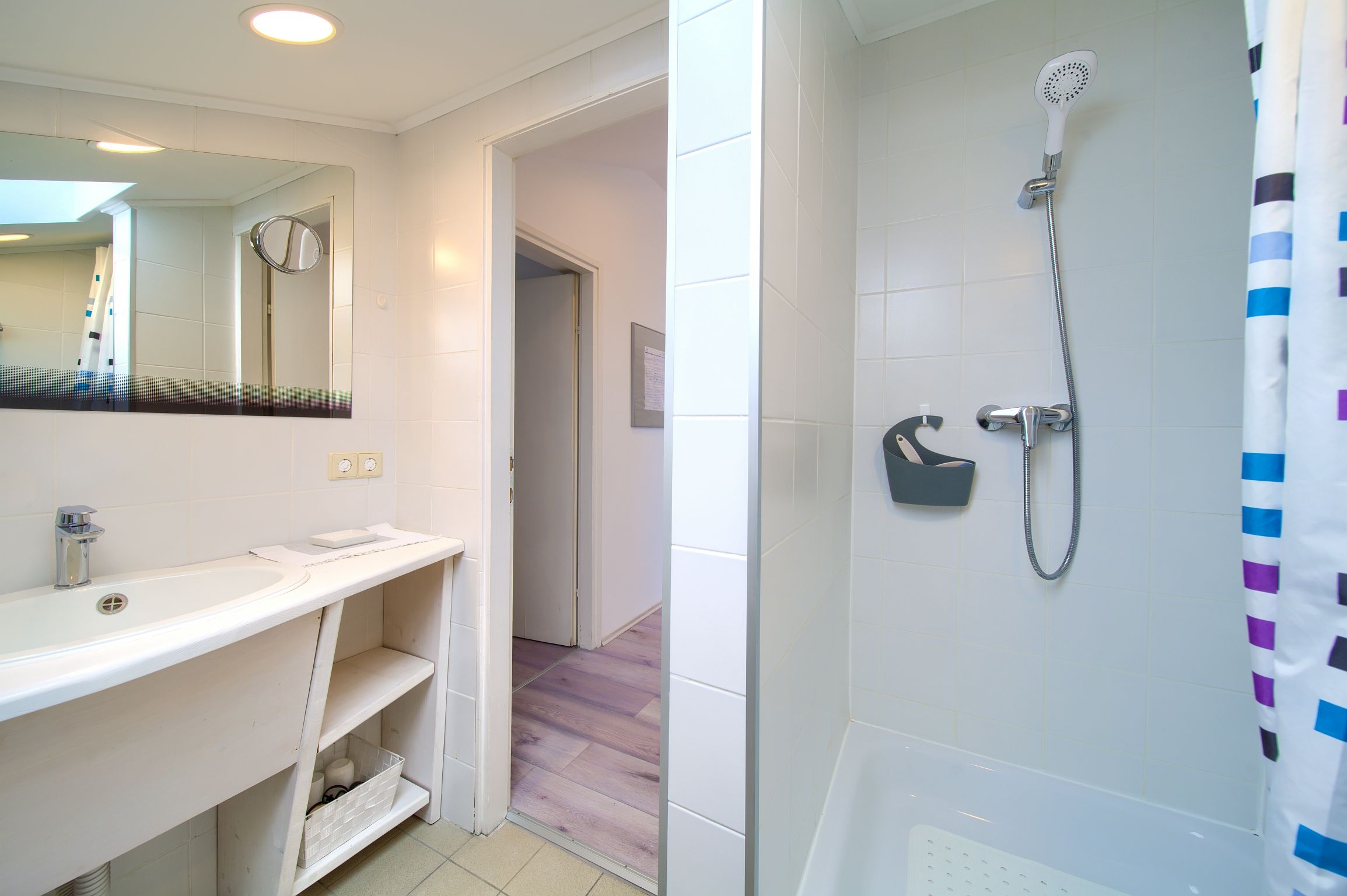 Two bedroom apartment with terrace and sea view Njivice, Krk  A-a