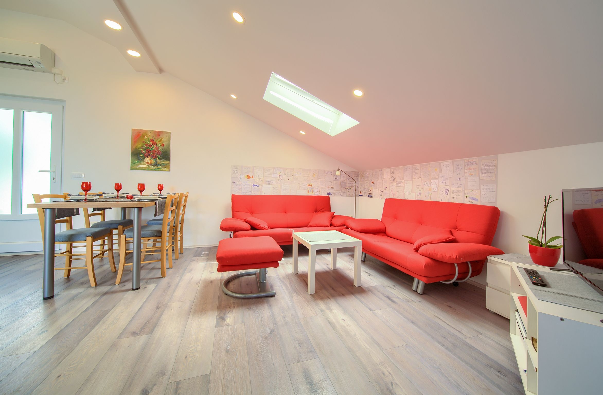 Two bedroom apartment with terrace and sea view Njivice, Krk (A-20898-a)