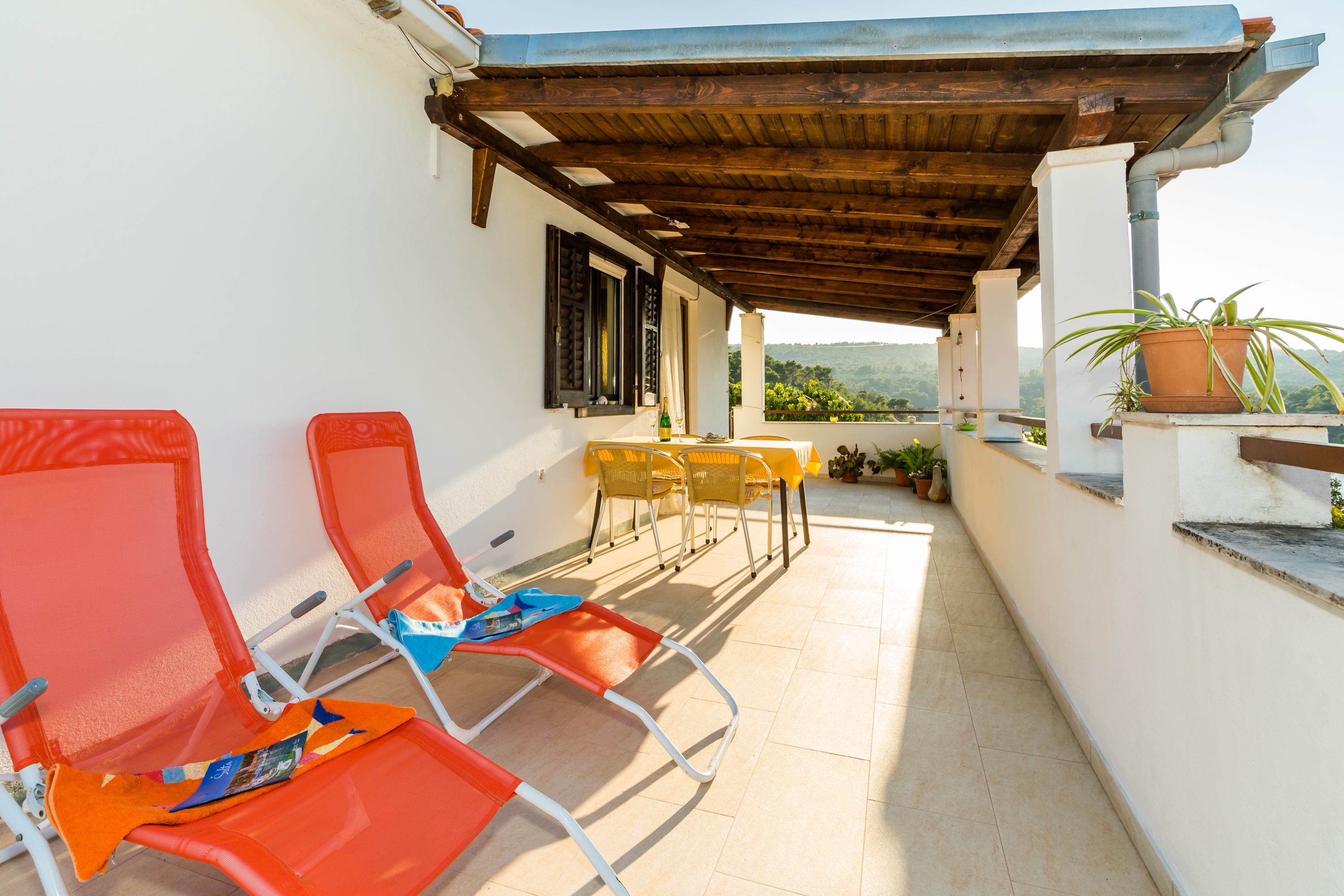 Two bedroom apartment with terrace and sea view Nečujam, Šolta  A-a
