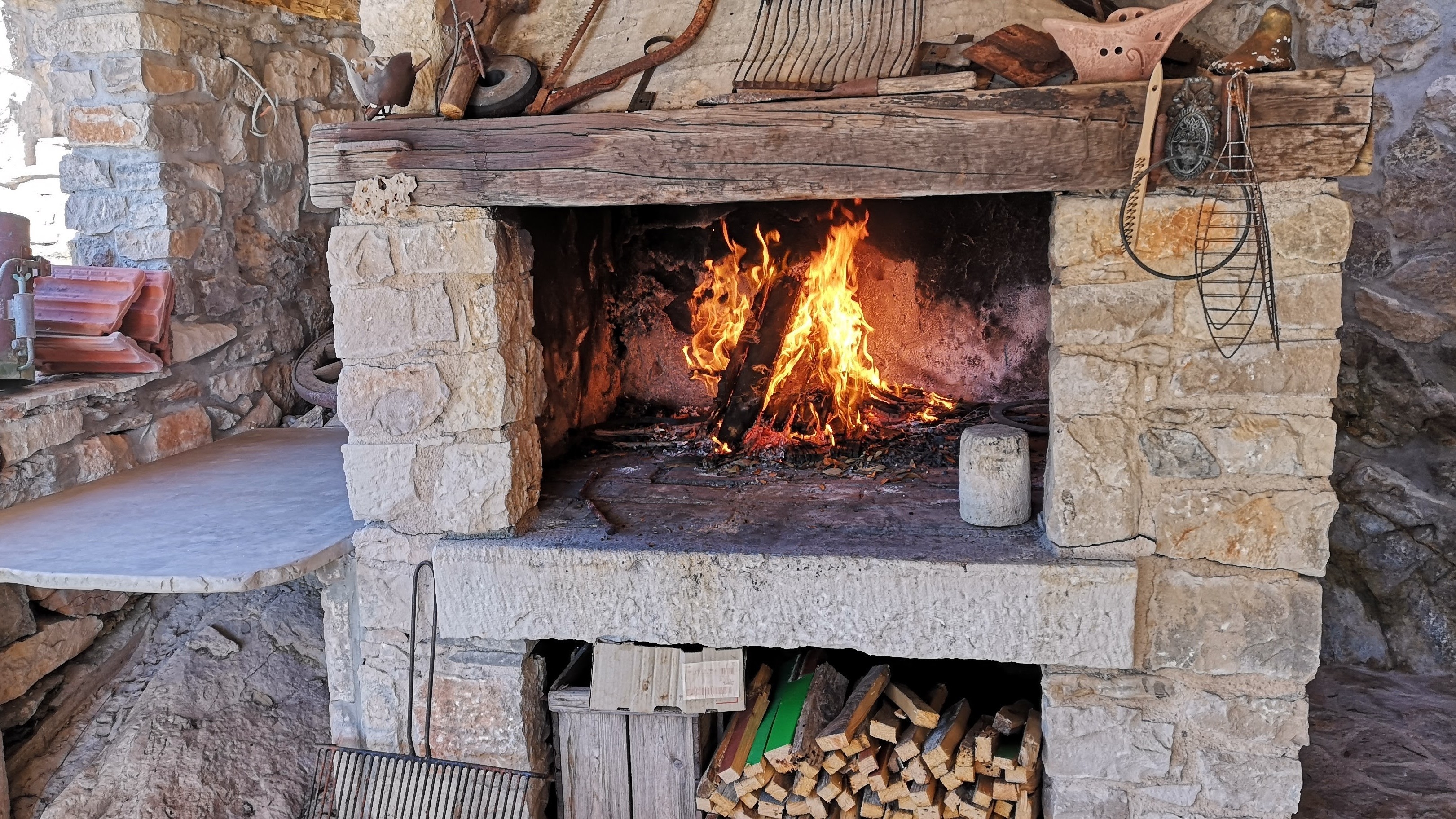 One bedroom house near beach Cove Vela Studena, Brač  K