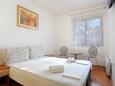 Apartments Omiš (Omiš) - 20906