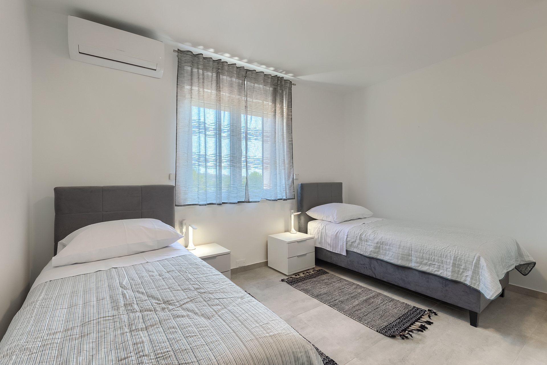 Two bedroom apartment with terrace Medulin  A-a