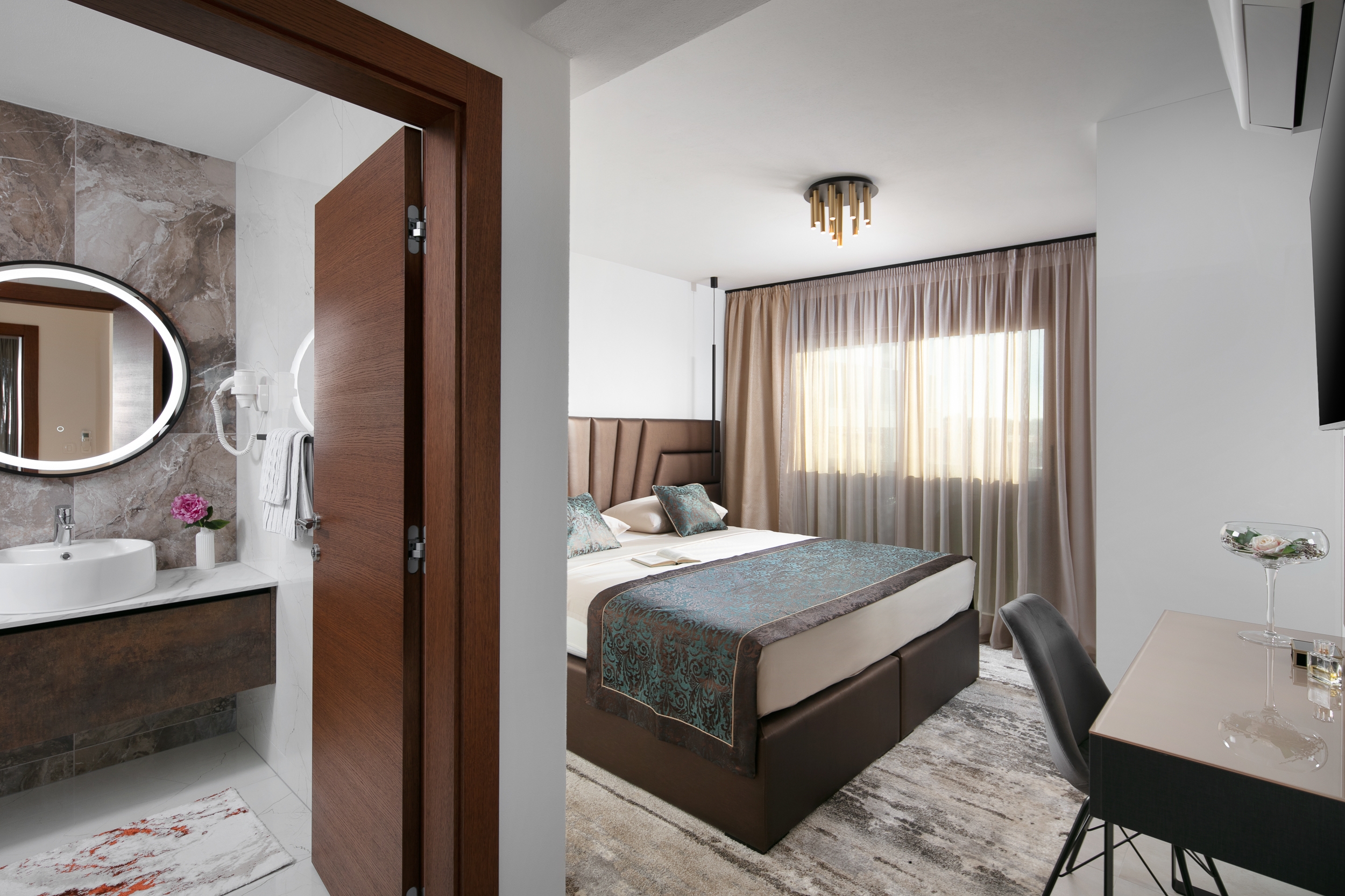 Four bedroom apartment near beach Vir  A-d