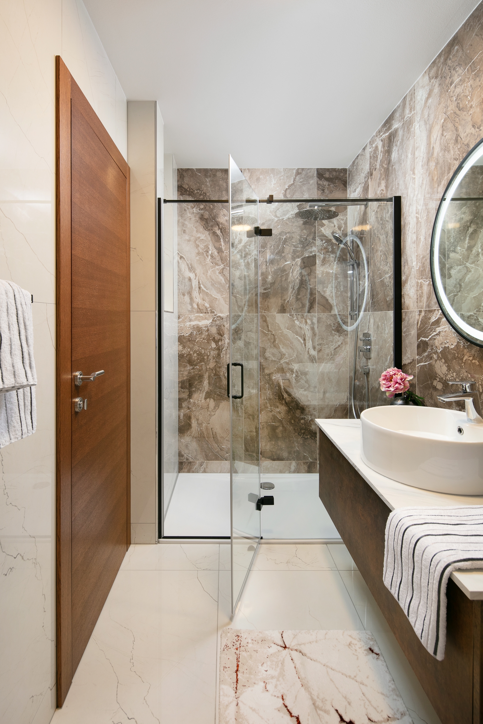 Two bedroom apartment near beach Vir  A-e