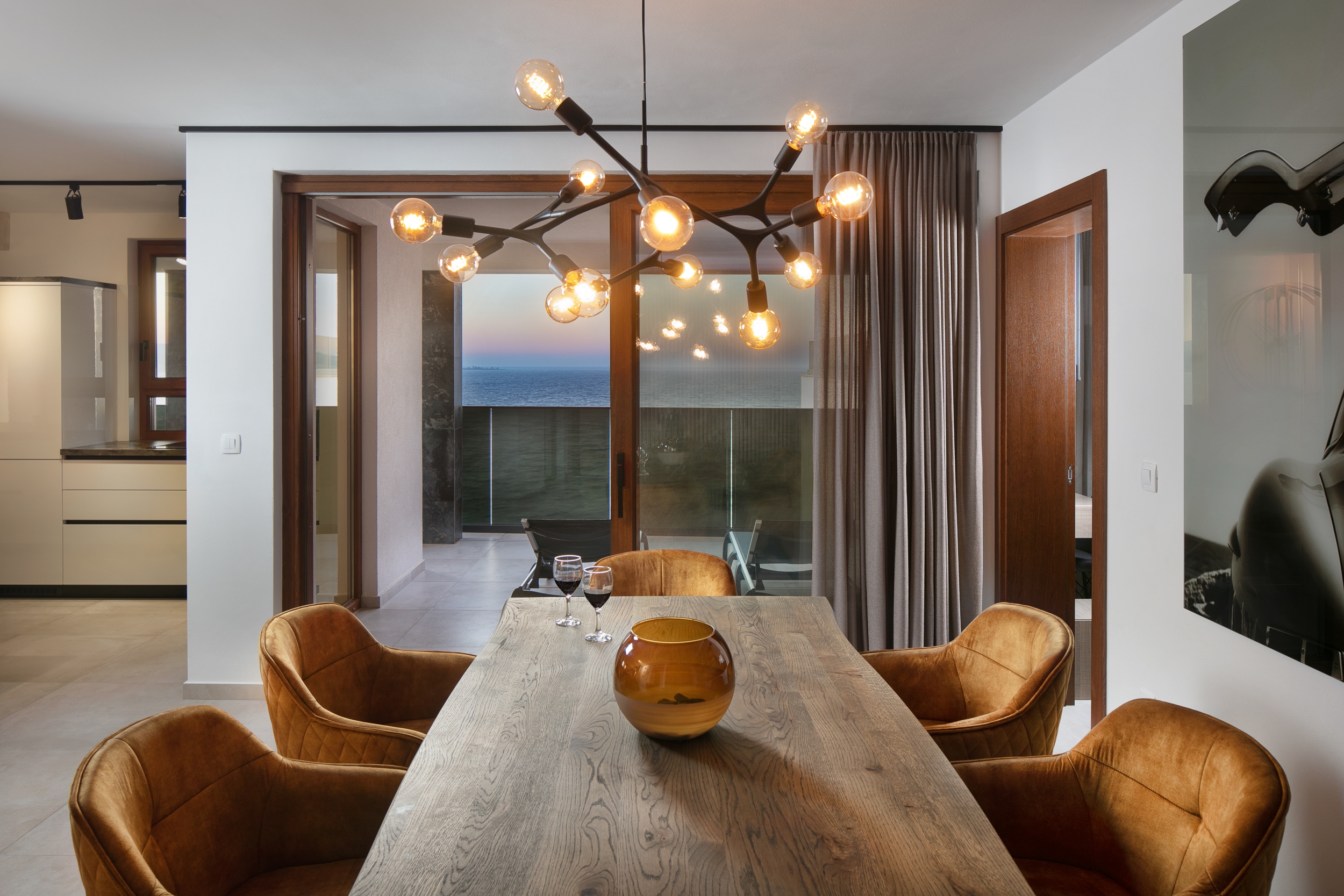 Four bedroom apartment near beach Vir  A-h