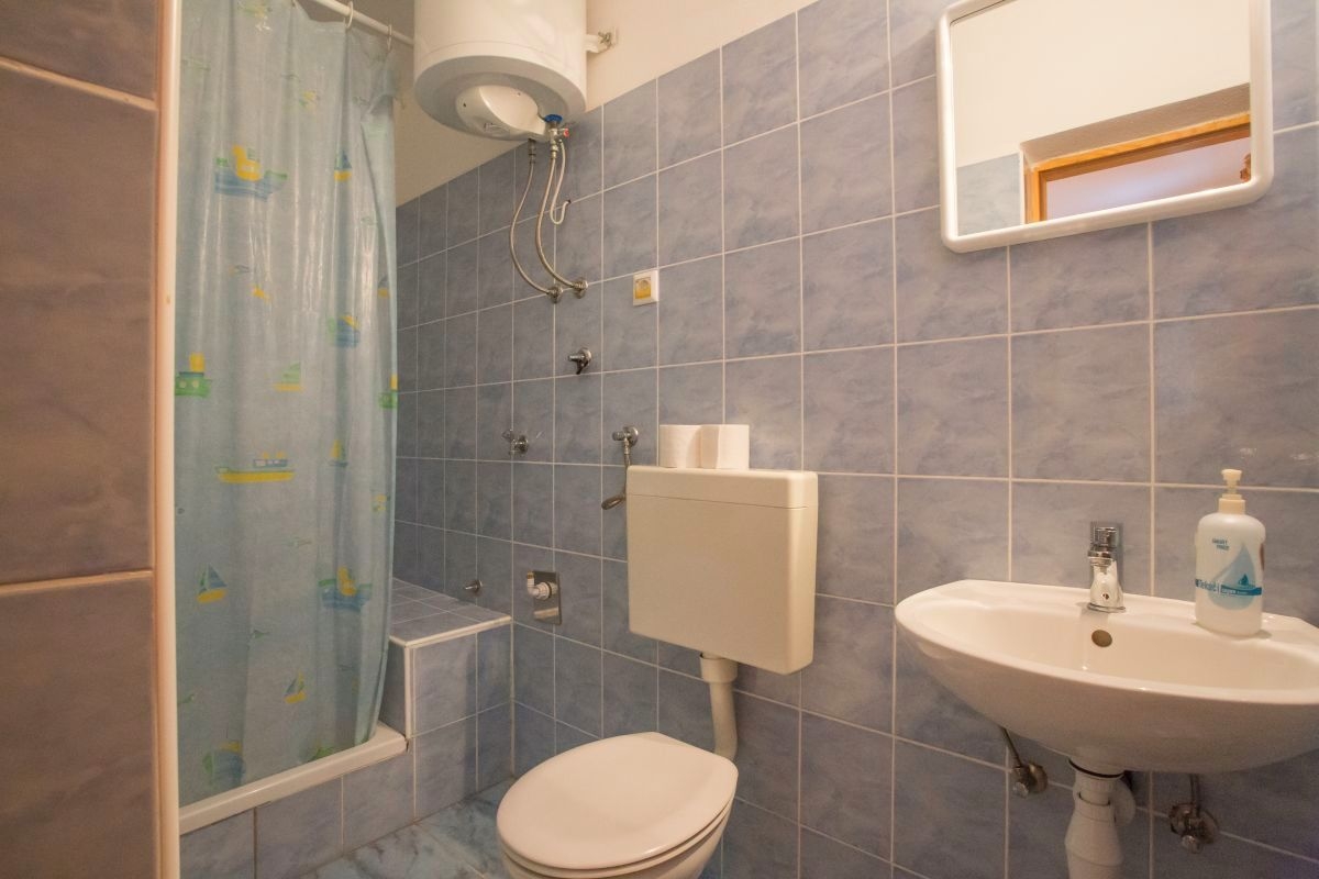 Top Hvar Zaraće Top Hvar Zaraće