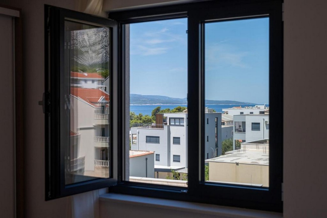 Two bedroom apartment with terrace Promajna, Makarska  A-b