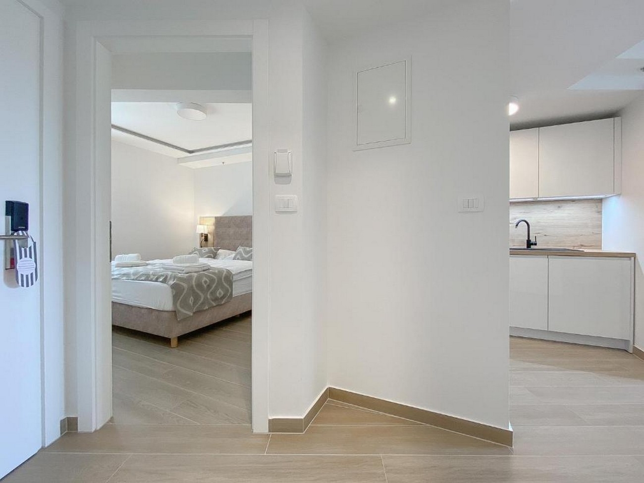 One bedroom apartment with terrace Promajna, Makarska  A-c