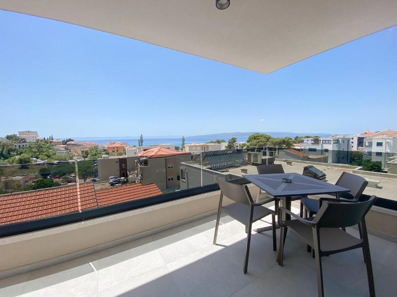Two bedroom apartment with terrace and sea view Promajna, Makarska  A-d