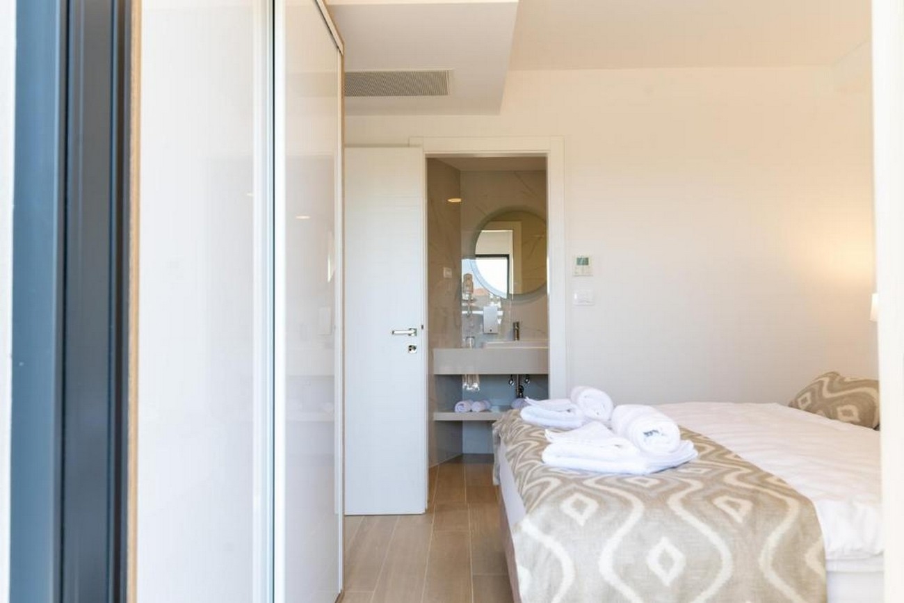 Two bedroom apartment with terrace and sea view Promajna, Makarska  A-l