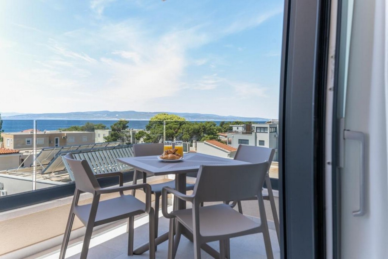 Two bedroom apartment with terrace and sea view Promajna, Makarska  A-l