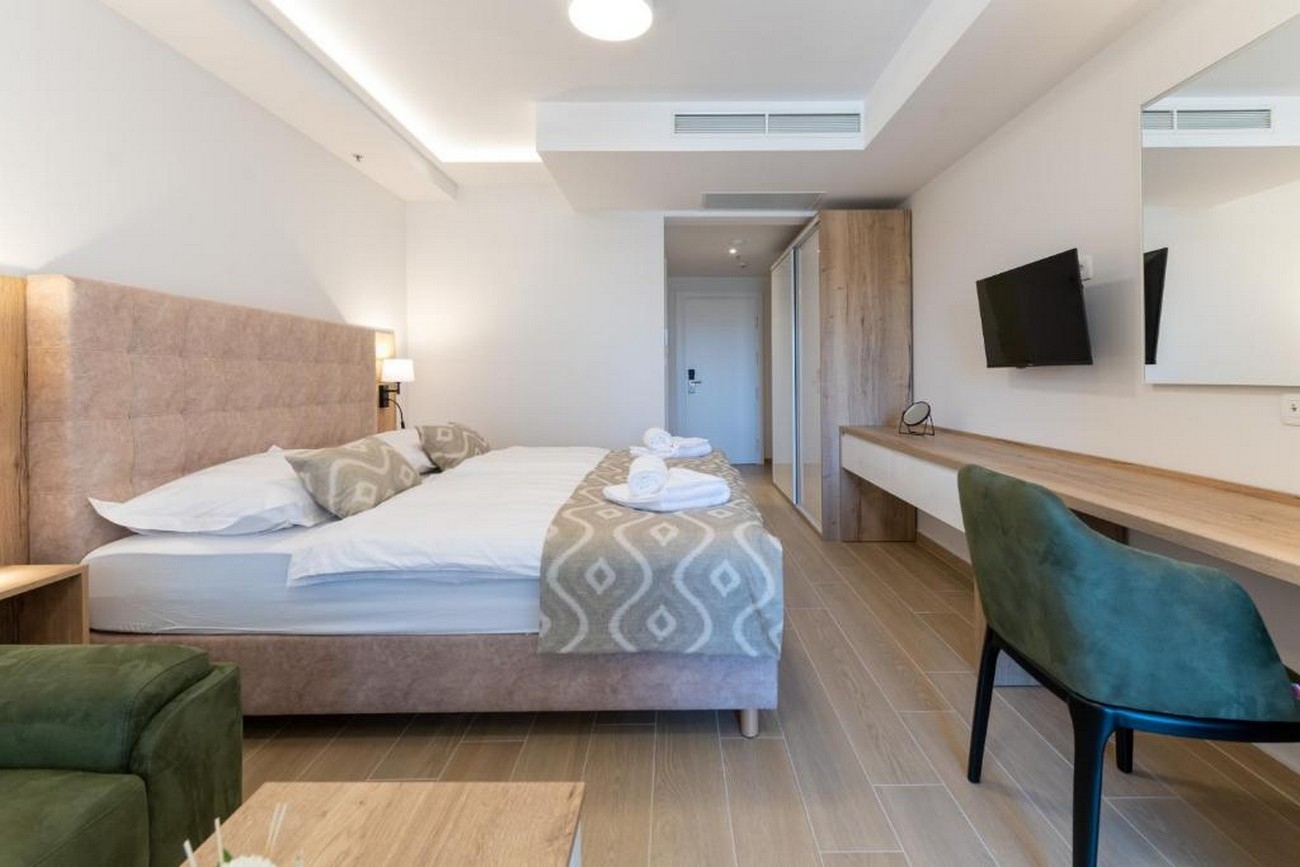 Studio flat with terrace Promajna, Makarska  AS-a