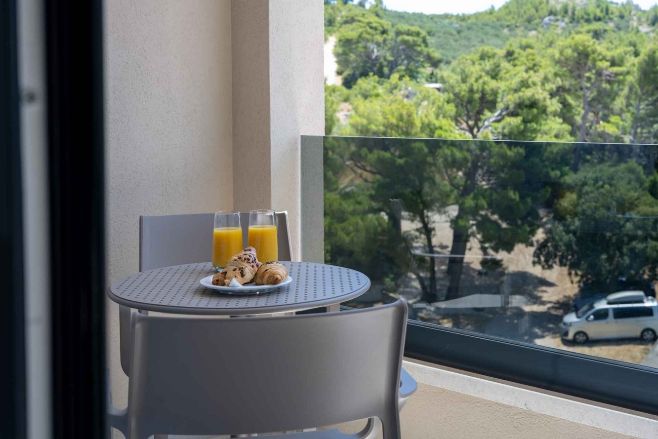 Studio flat with balcony and sea view Promajna, Makarska  AS-k