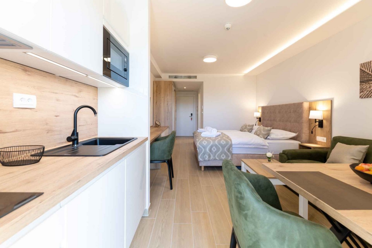Studio flat with balcony and sea view Promajna, Makarska  AS-k