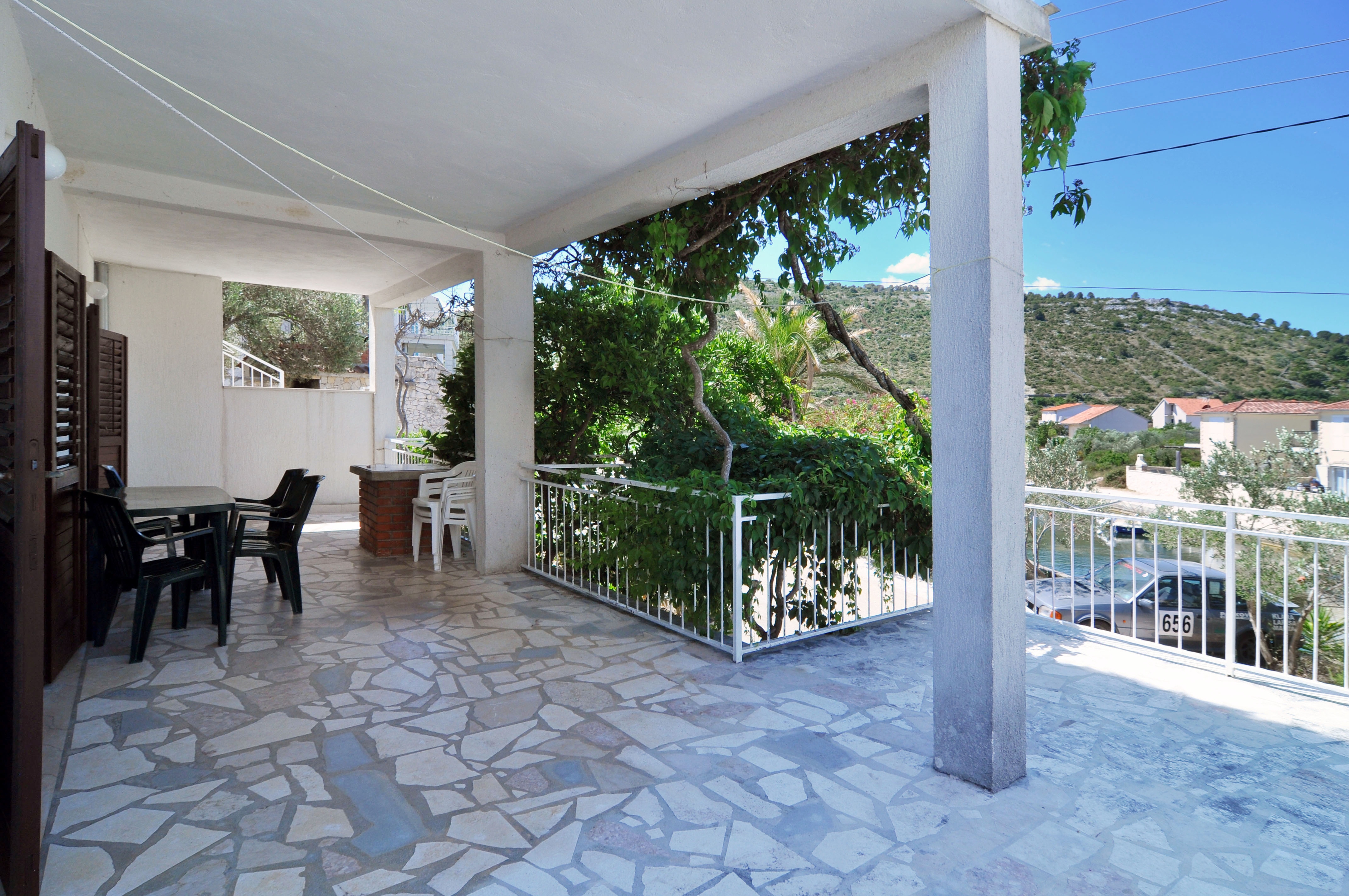Two bedroom apartment with terrace and sea view Stupin Čeline, Rogoznica  A-a
