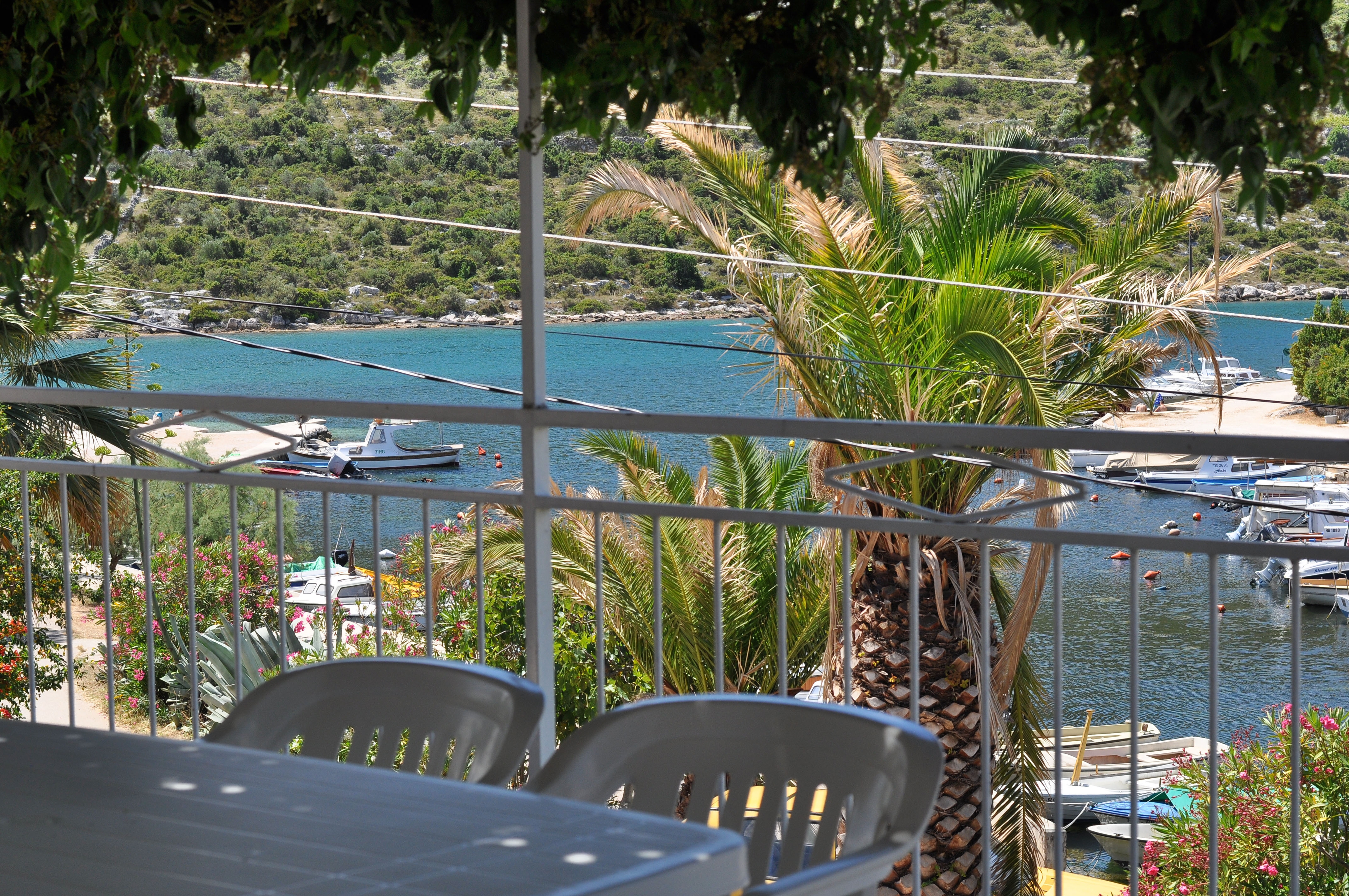 Two bedroom apartment with terrace and sea view Stupin Čeline (Rogoznica) (A-2096-b) Two bedroom apartment with terrace and sea view Stupin Čeline (Rogoznica) (A-2096-b)