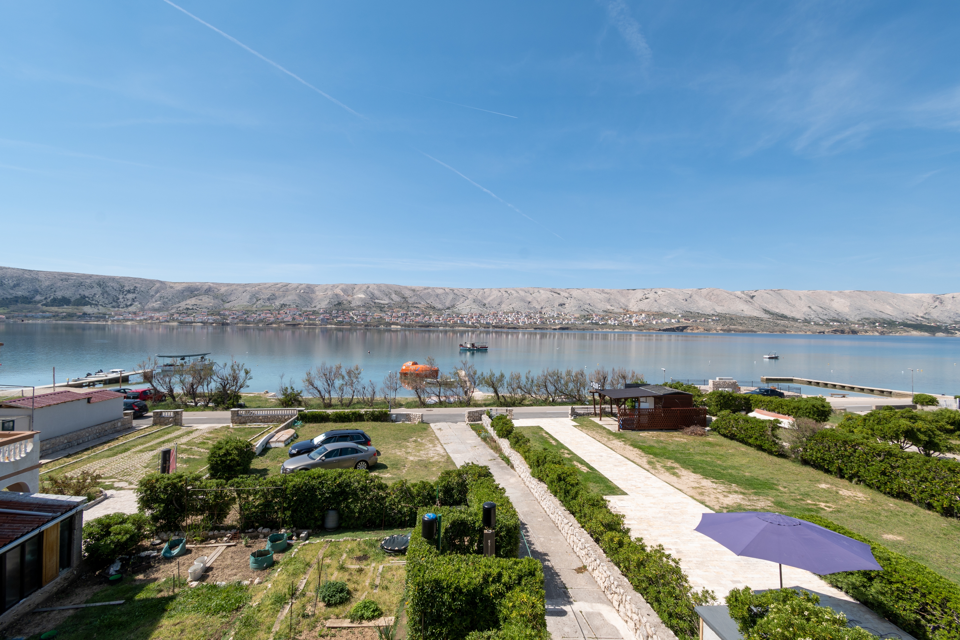 Two bedroom apartment near beach Pag  A-a