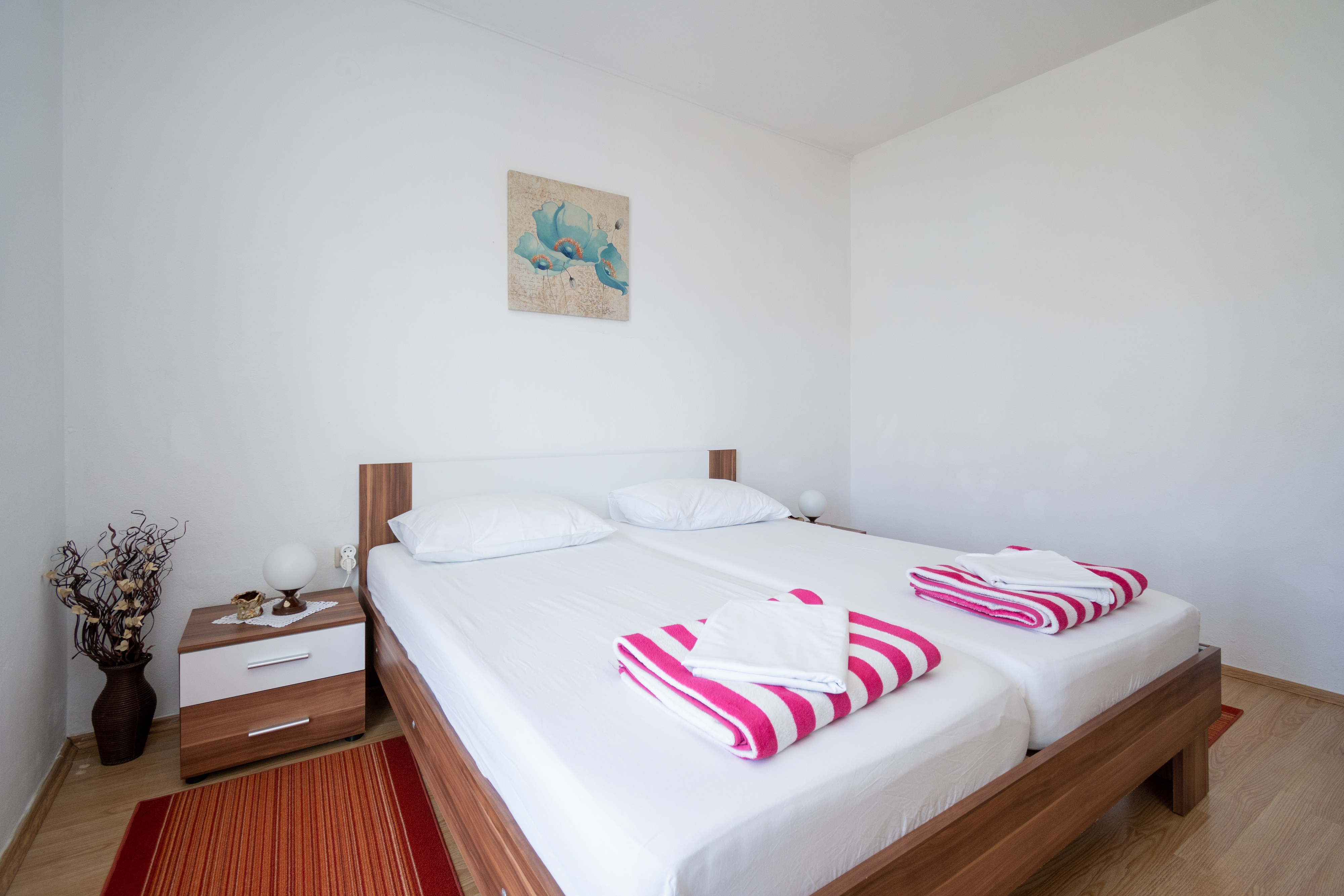 Two bedroom apartment near beach Pag  A-a