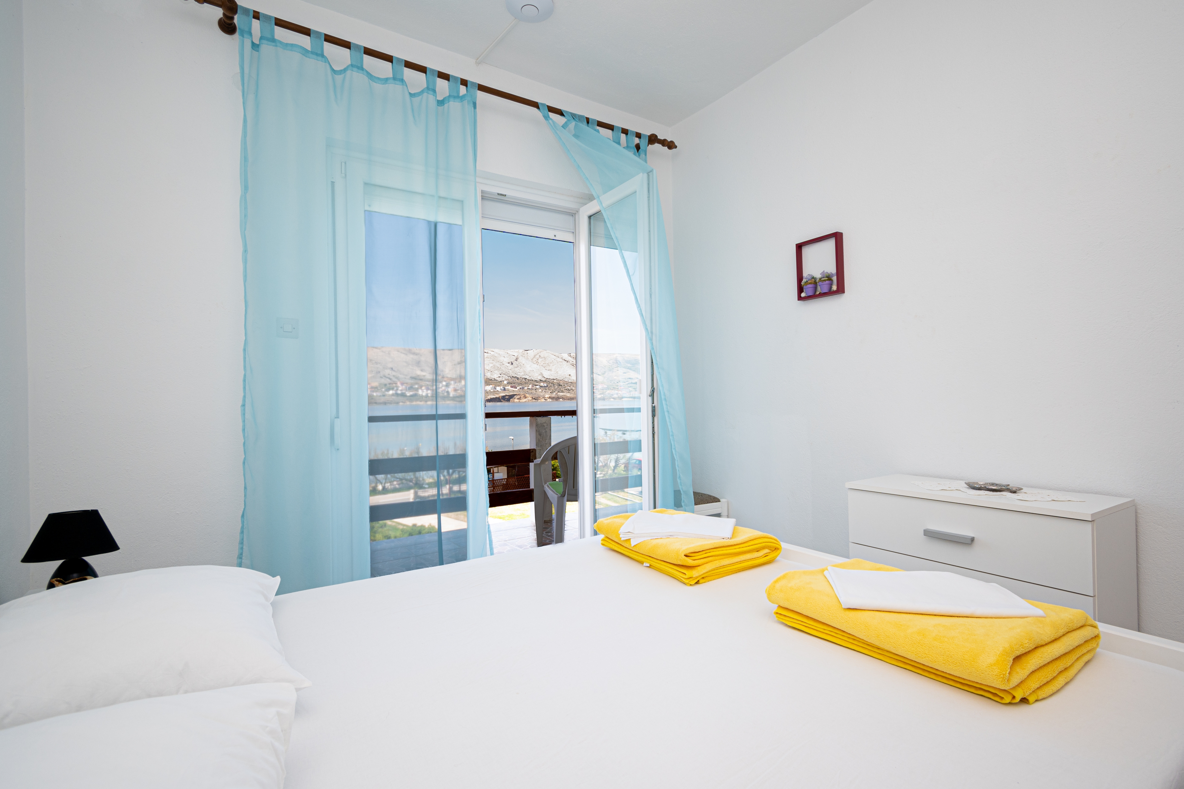 Two bedroom apartment near beach Pag  A-a