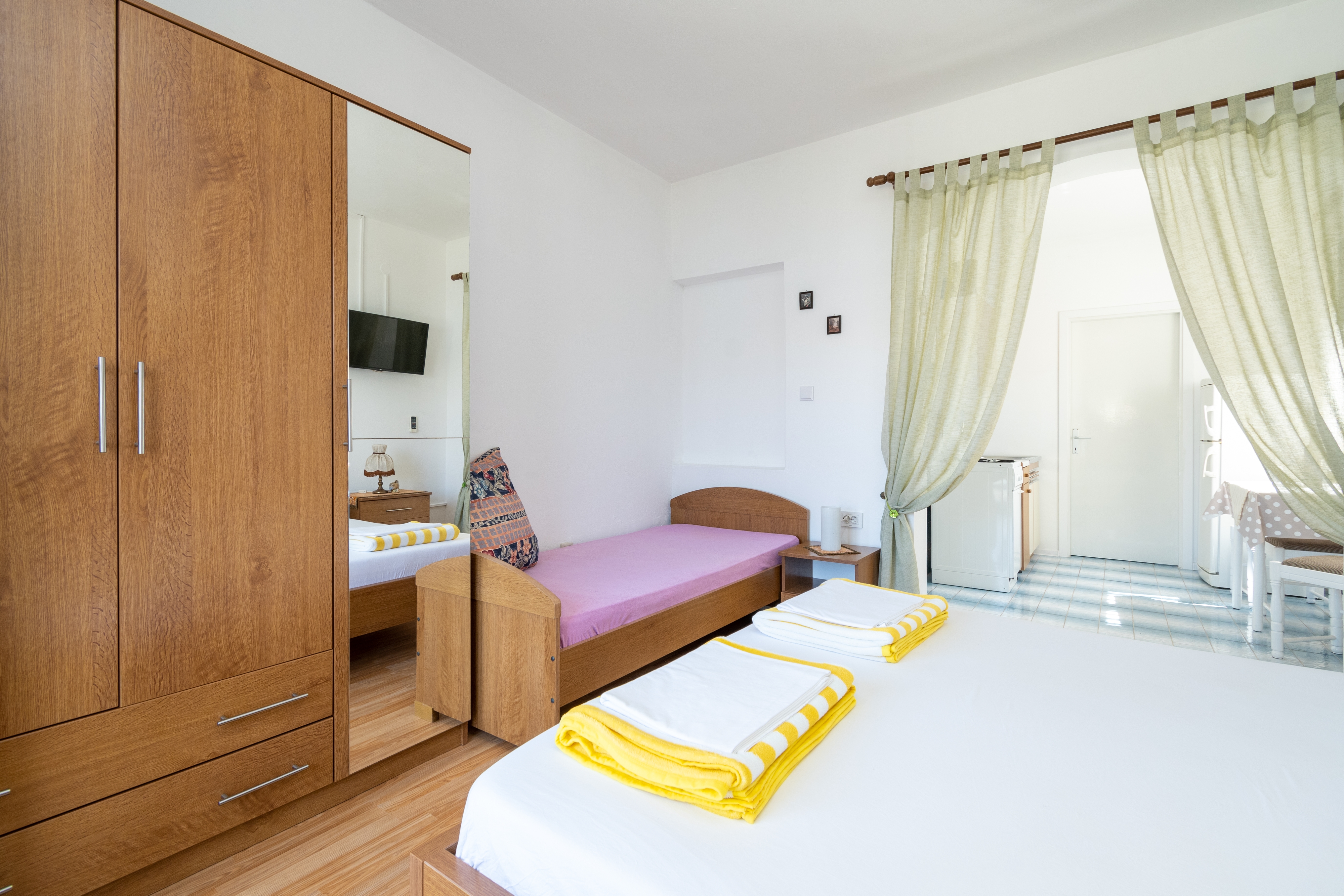 Studio flat near beach Pag  AS-a