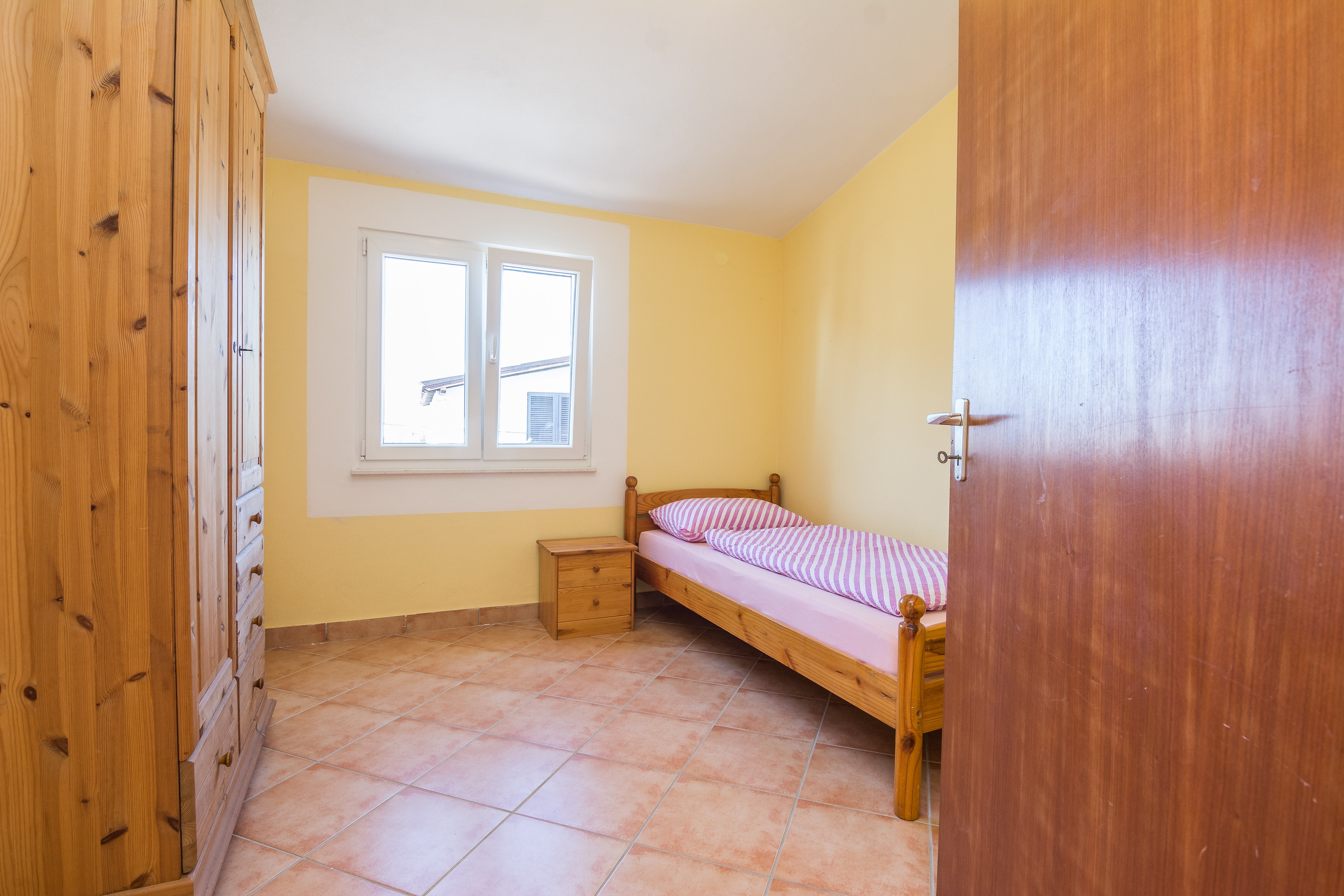 Four bedroom apartment with terrace Vir  A-b