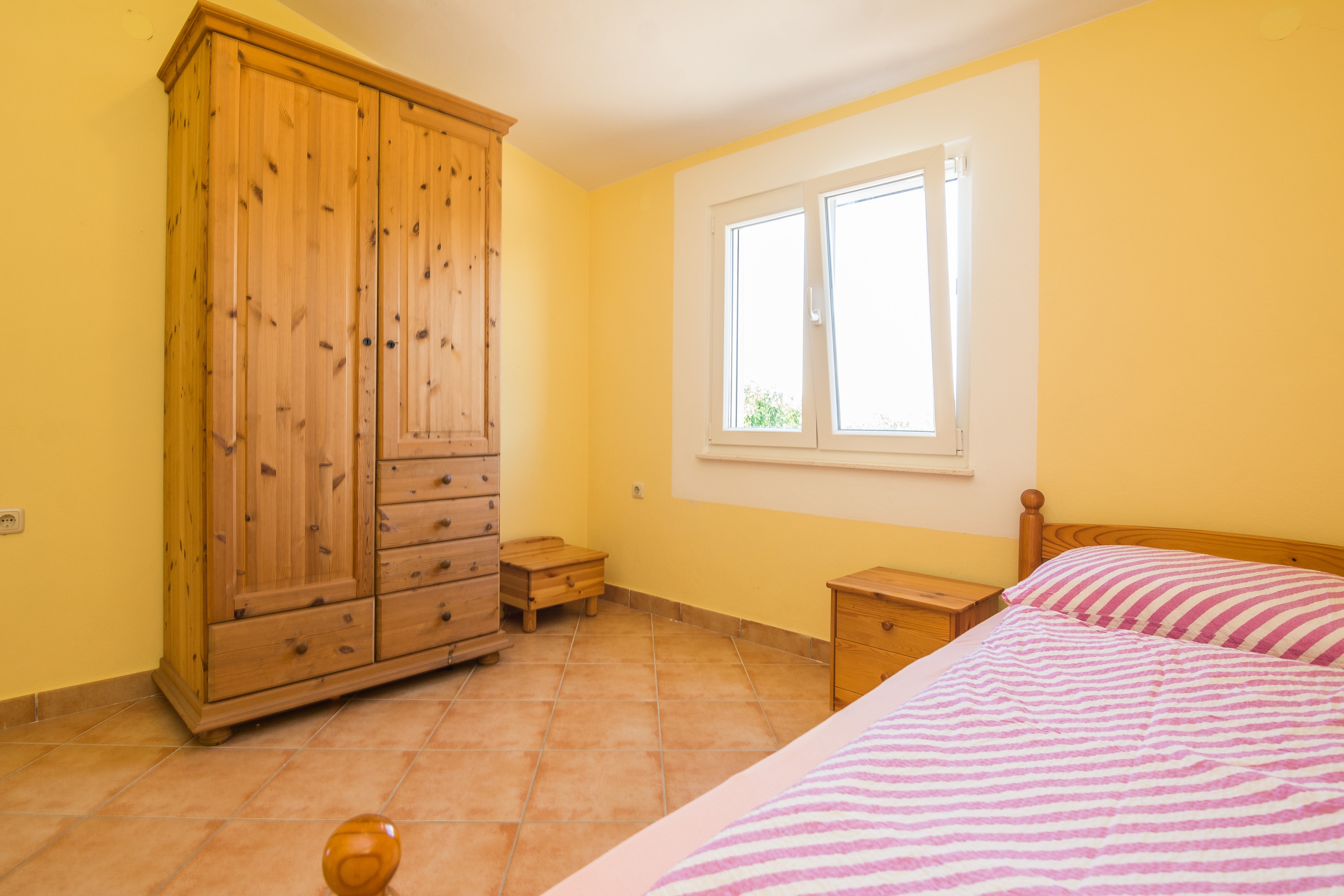Four bedroom apartment with terrace Vir  A-b