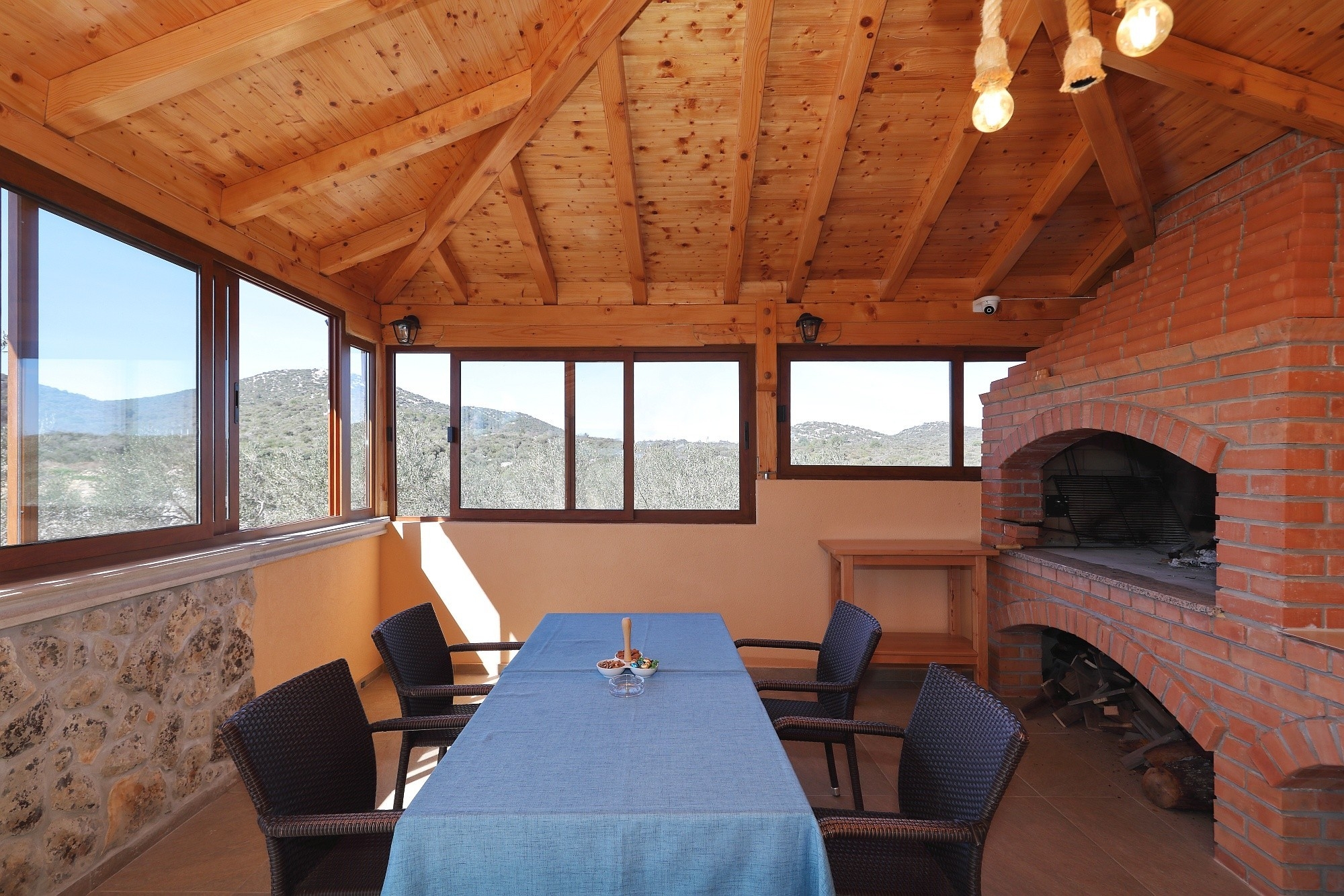 One bedroom house with terrace and sea view Cove Triluke, Pašman  K