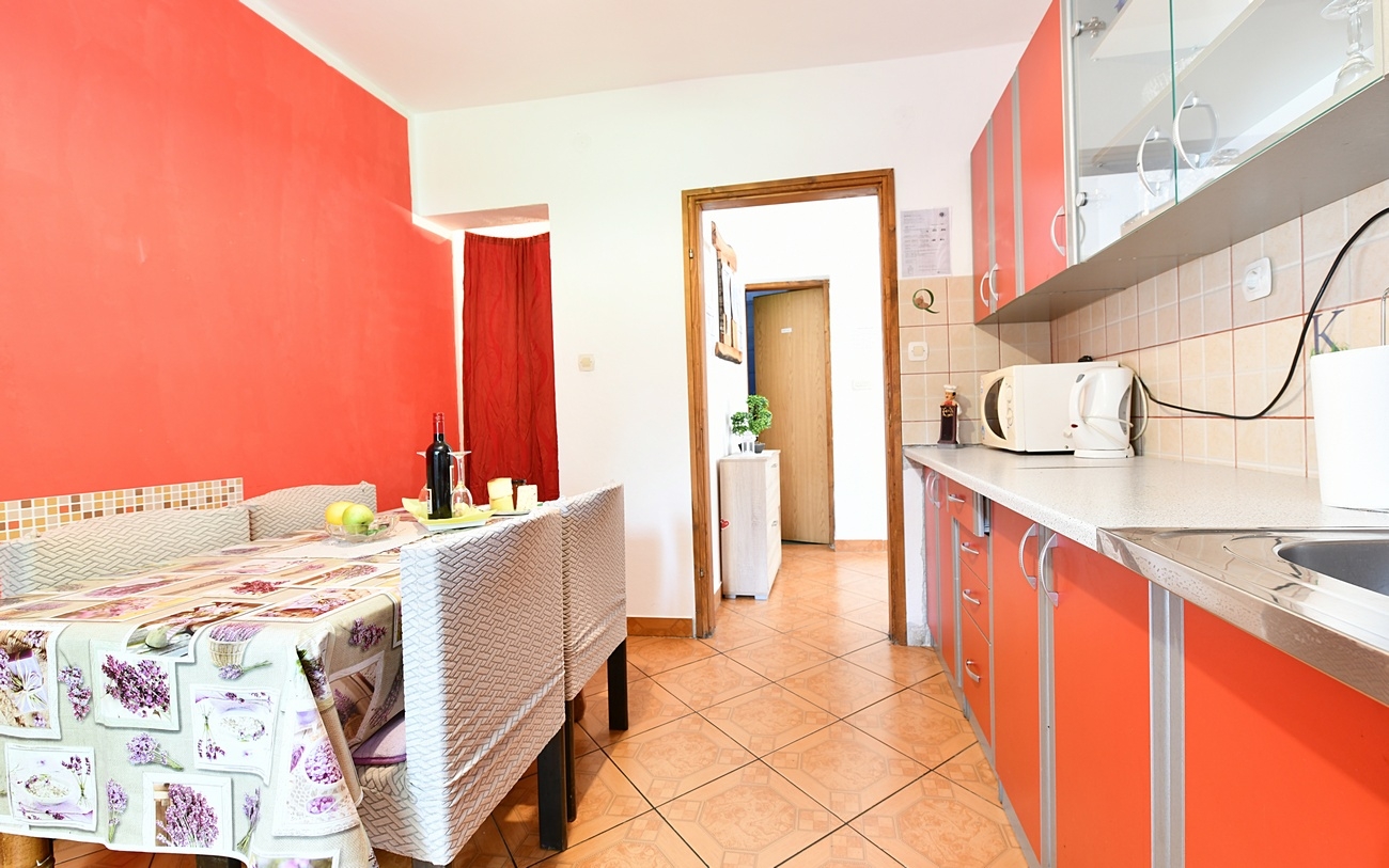 Two bedroom apartment with terrace Saborsko, Plitvice  A-a