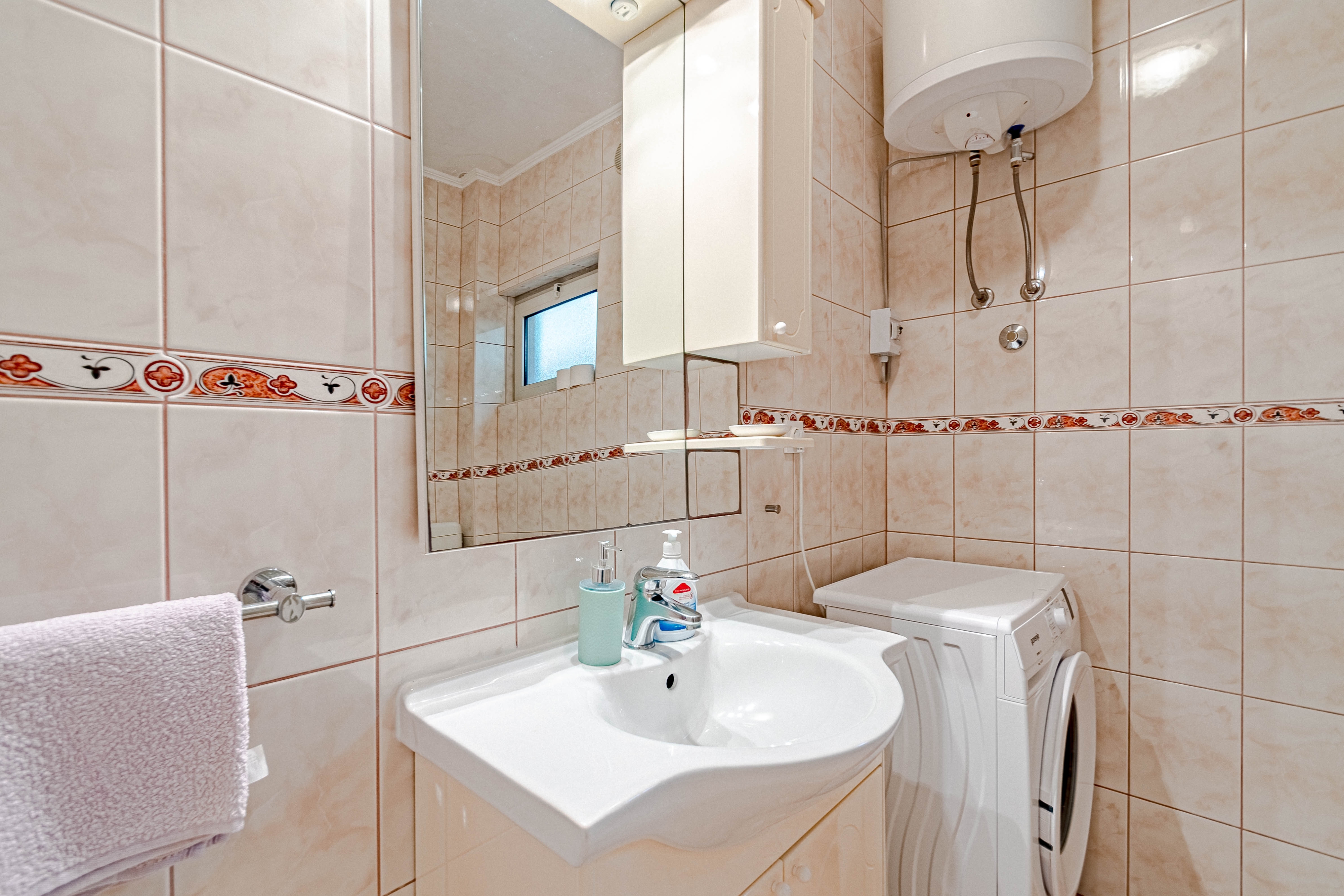 Two bedroom apartment with terrace and sea view Gršćica, Korčula  A-a