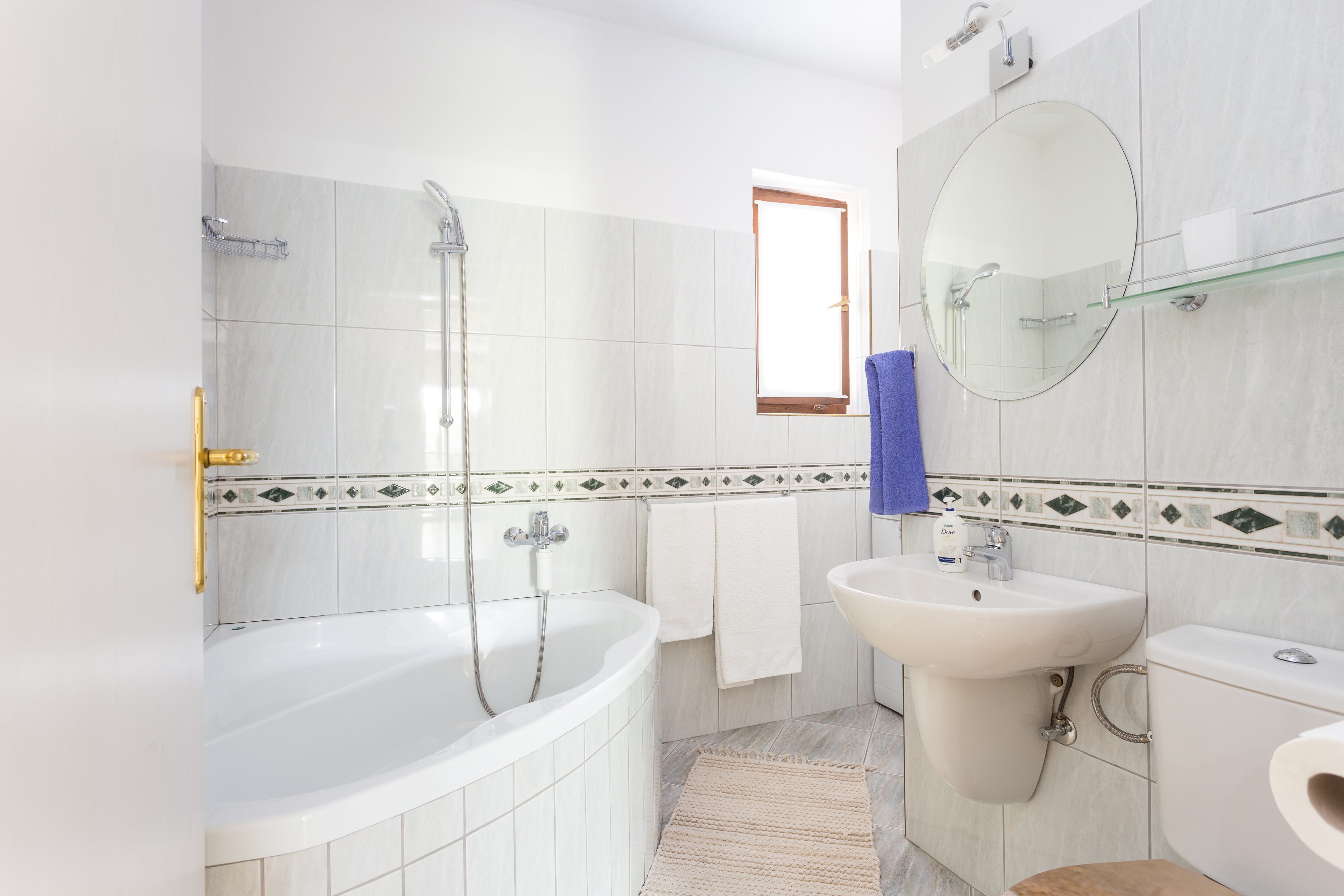 One bedroom apartment with terrace Kaštel Stari, Kaštela  A-a