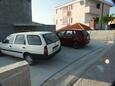 Ražanj, Rogoznica, Parking lot 2100 - Apartments by the sea.