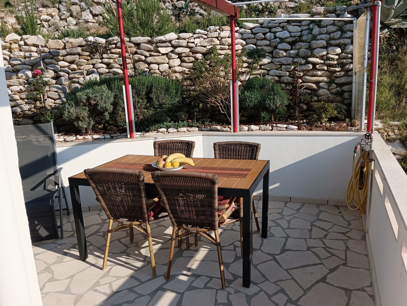 Two bedroom apartment with terrace and sea view Cove Zaraće (Dubovica), Hvar  A-a